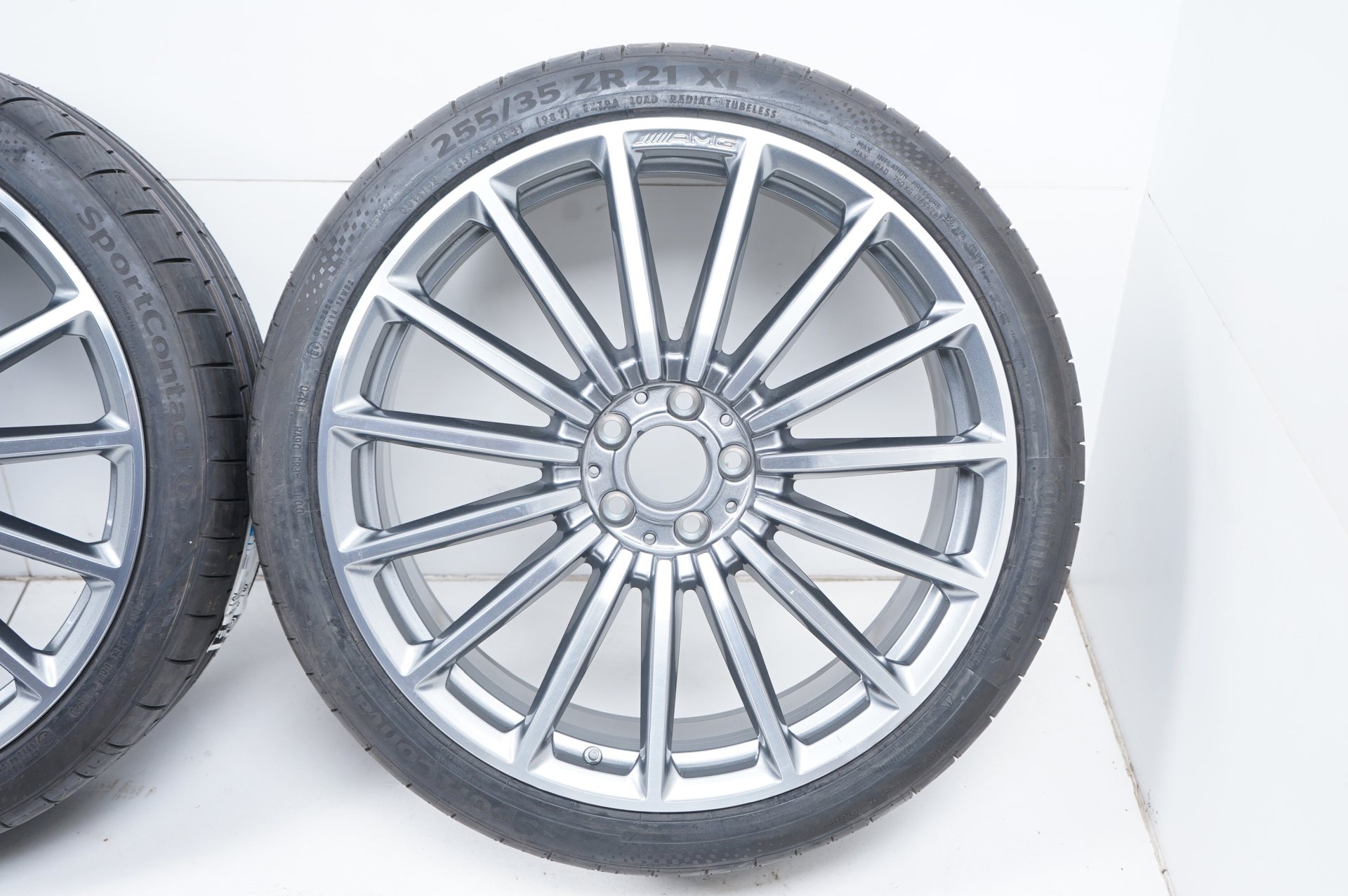 resized068.jpg