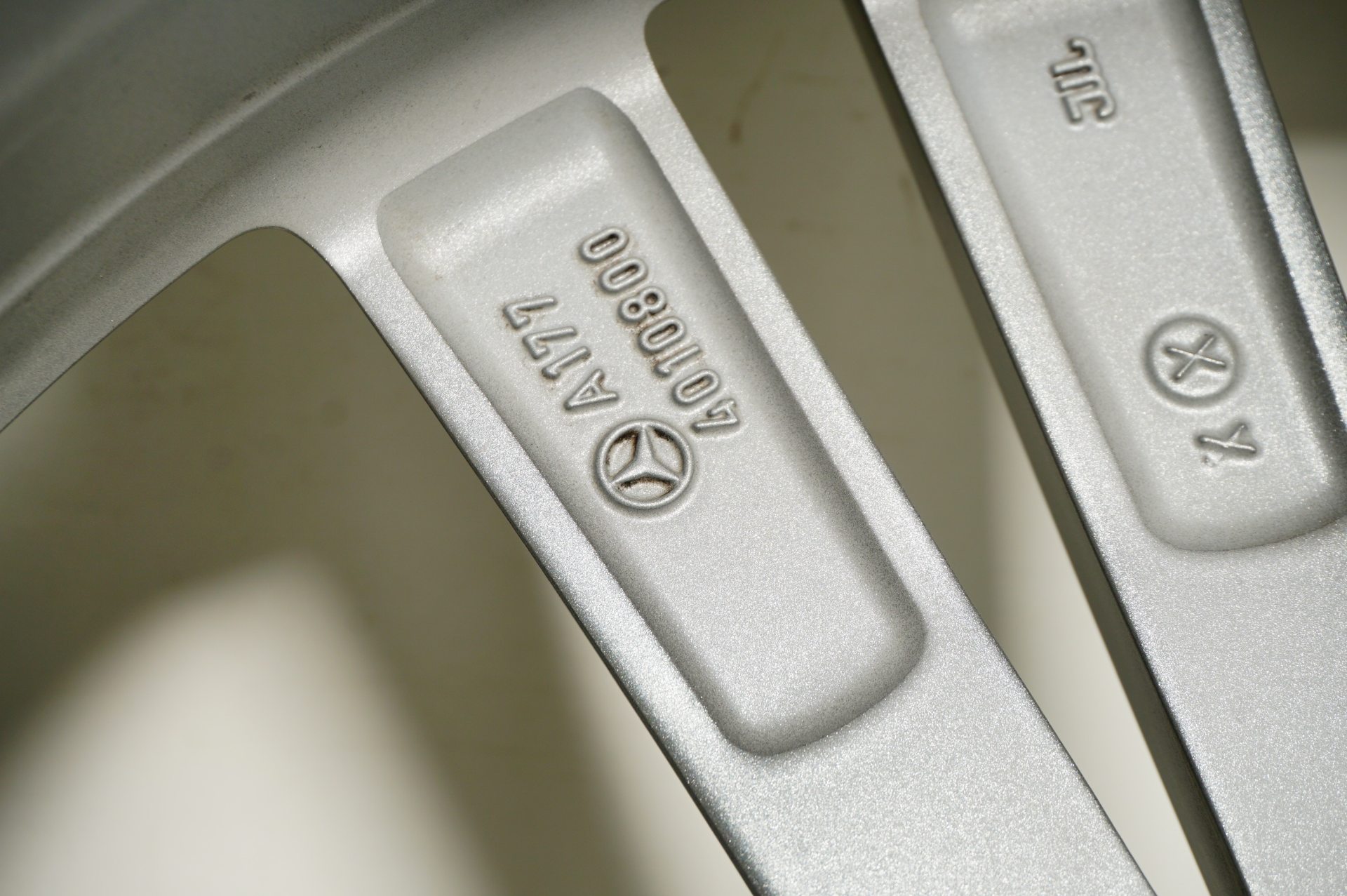 resize_366.jpg
