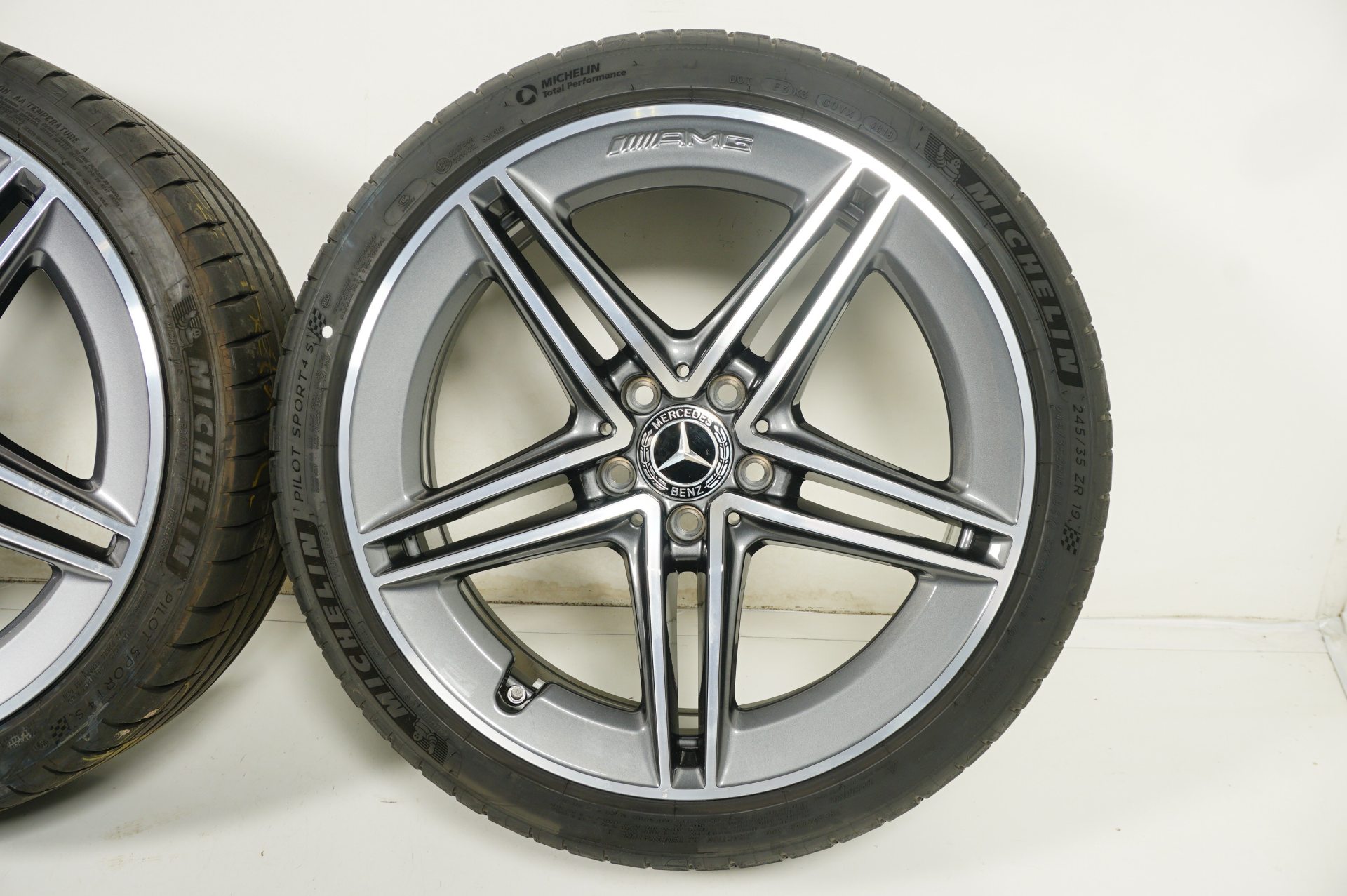 resized355.jpg