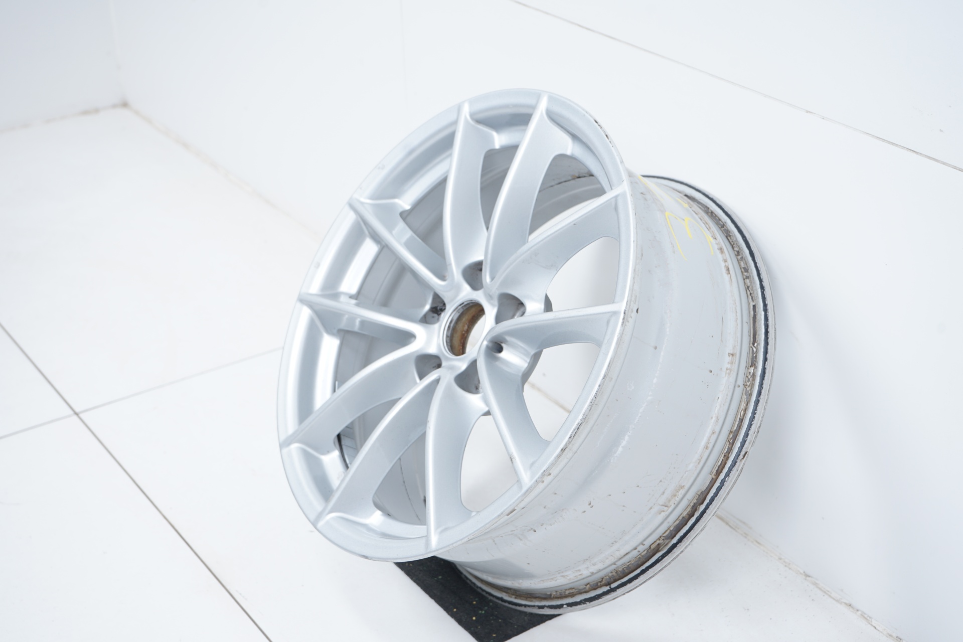 resized325.jpg