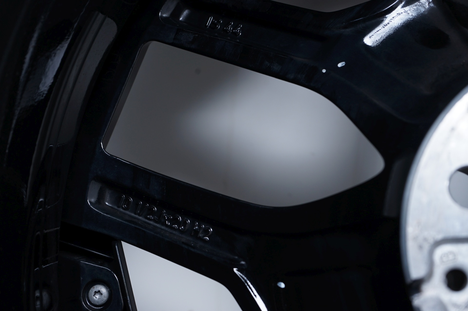 resized301.jpg