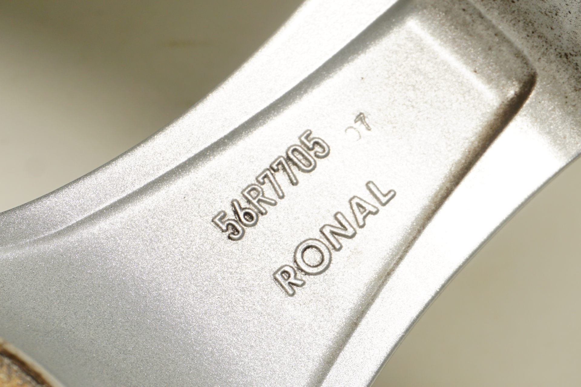 resize_464.jpg