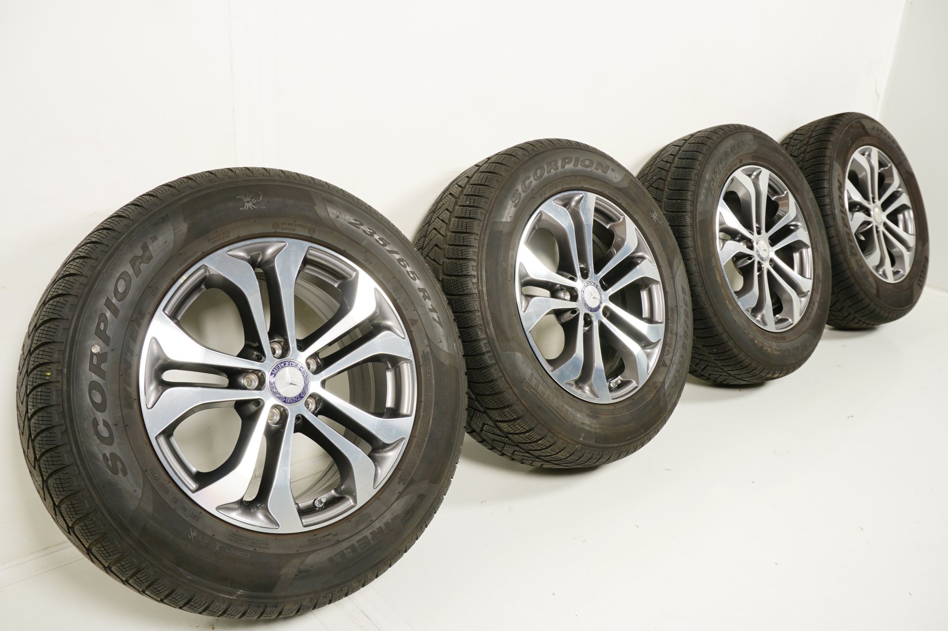 4x Winter-Komplettrad 17 Zoll | Mercedes GLC Klasse W253 X253 | 235/65 R17 104H