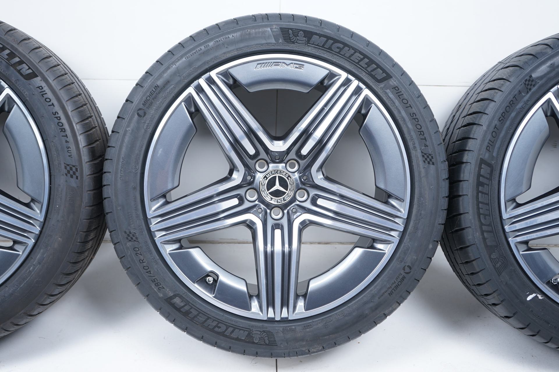 resized049.jpg