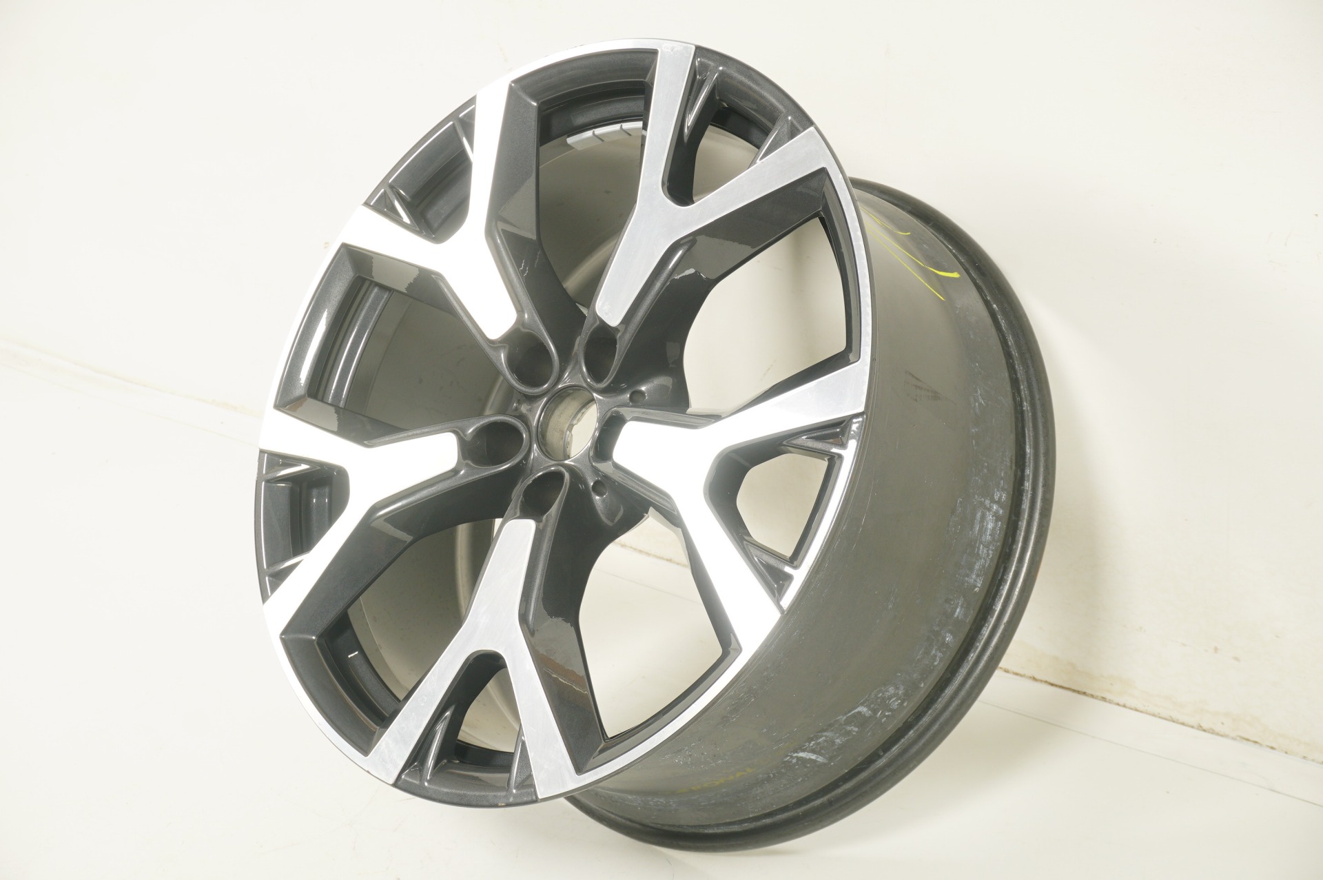 resize_229.jpg