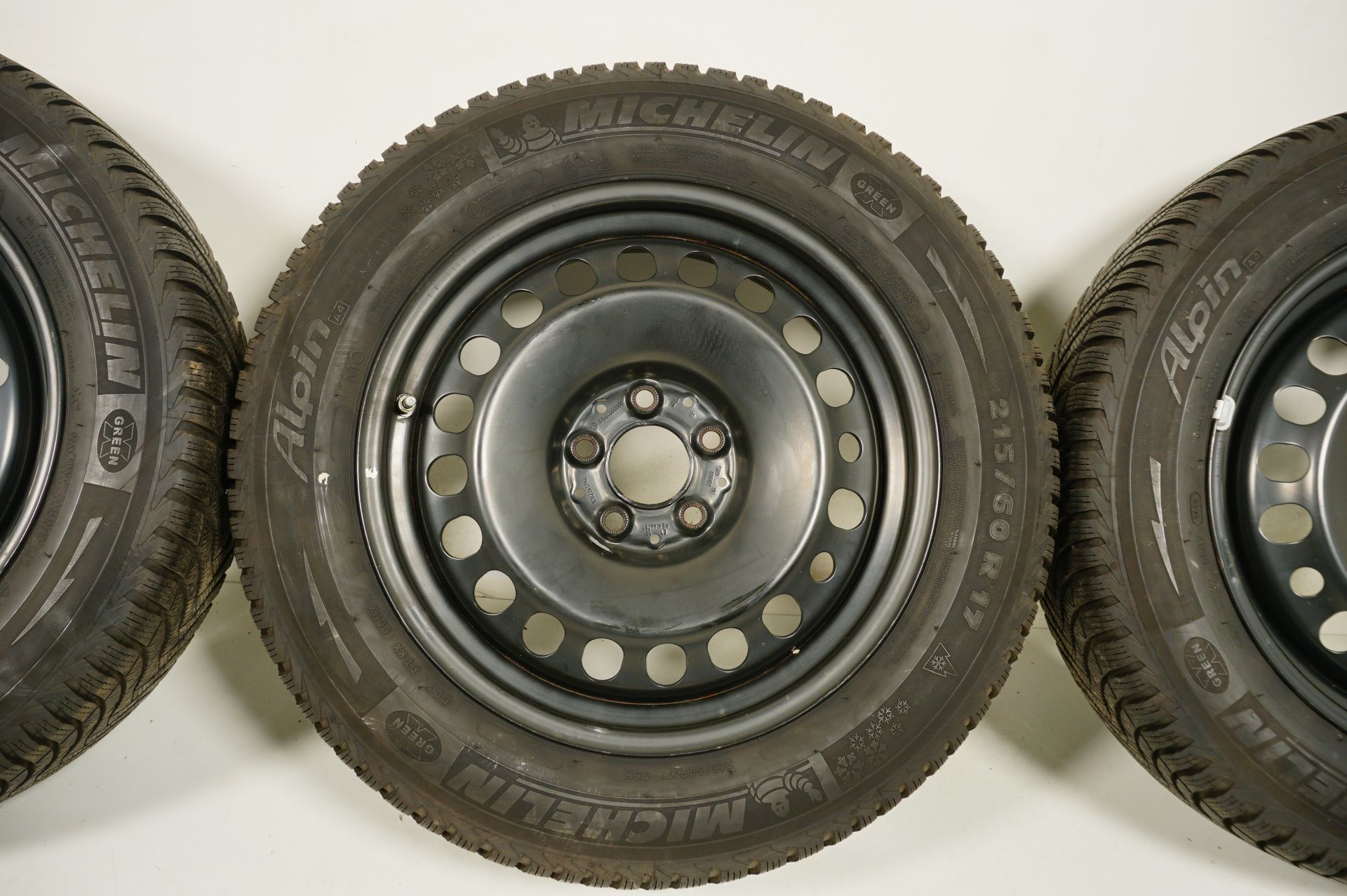 resized022.jpg