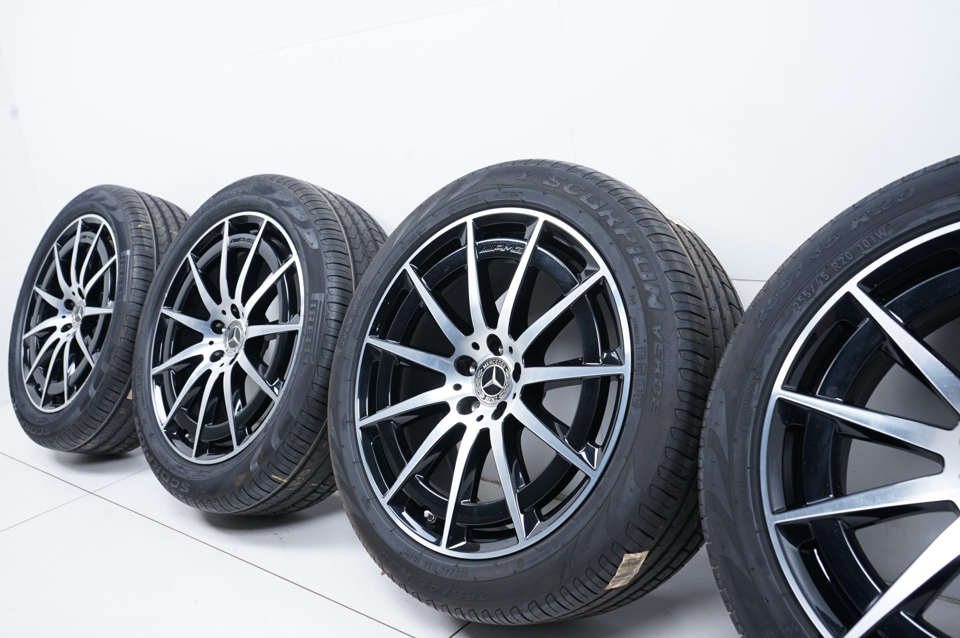 resized225.jpg