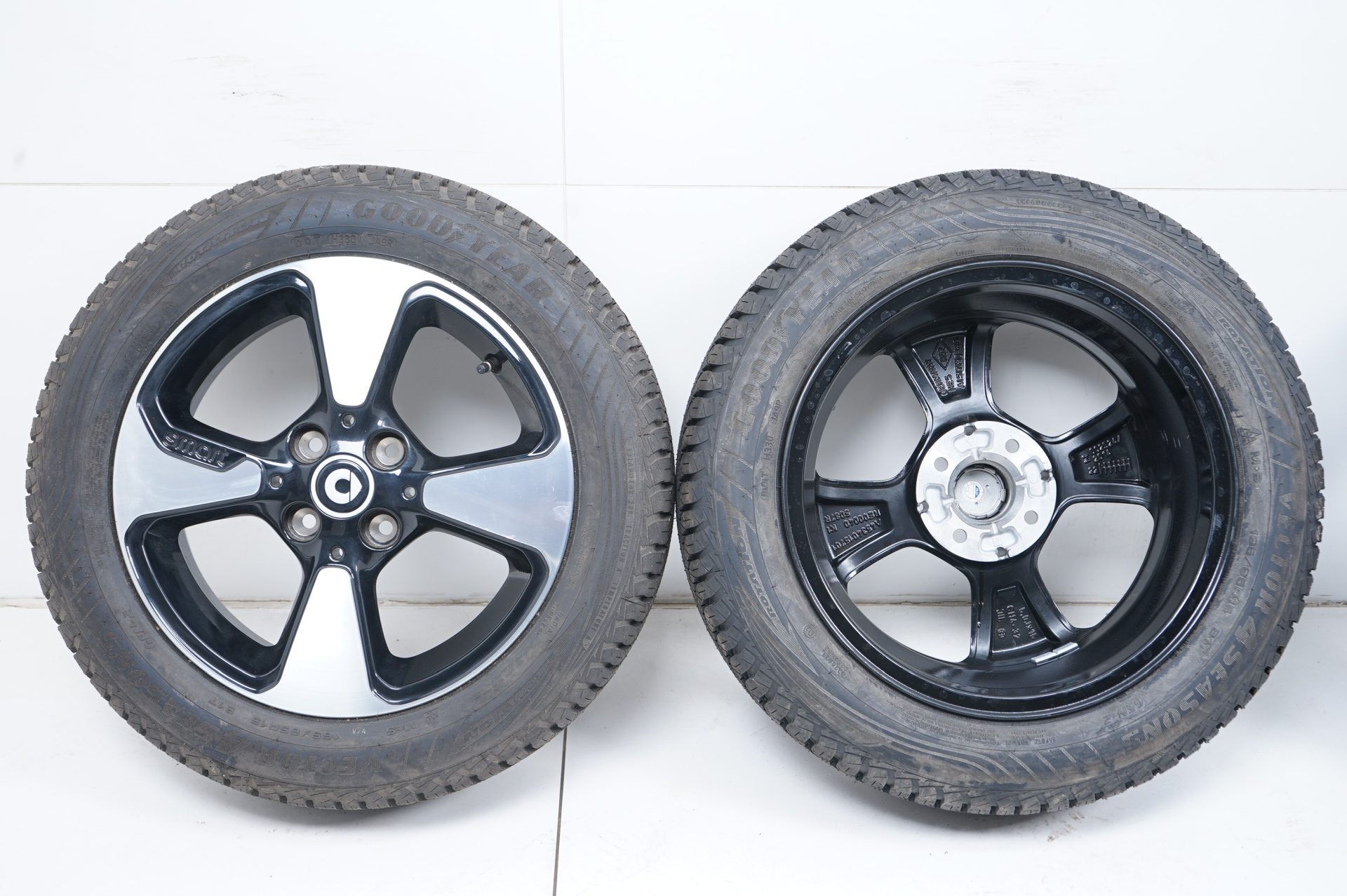 resized042.jpg