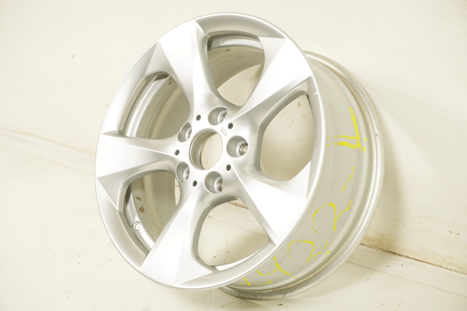 resize_726.jpg