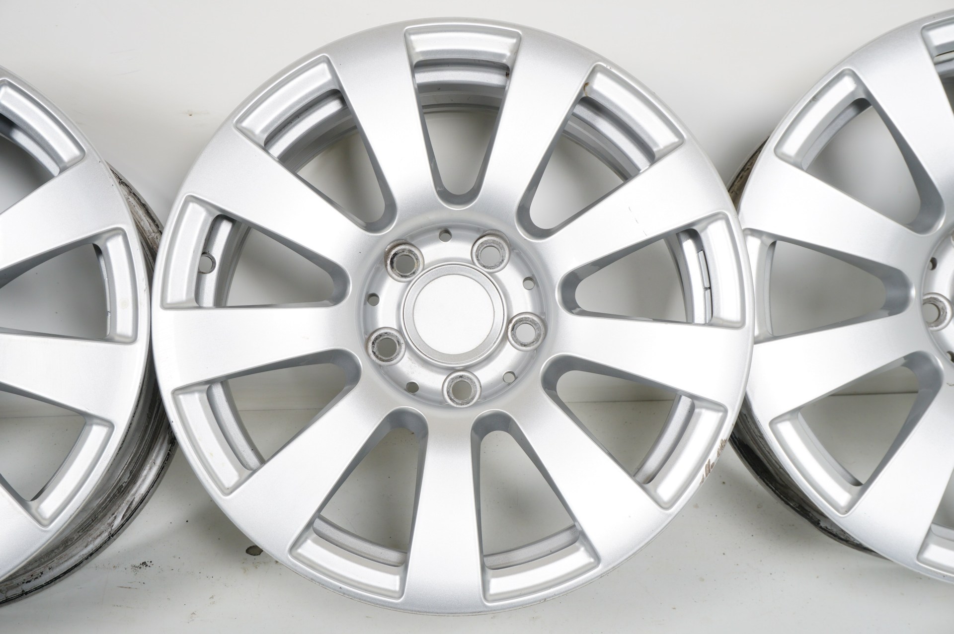 resized007.jpg