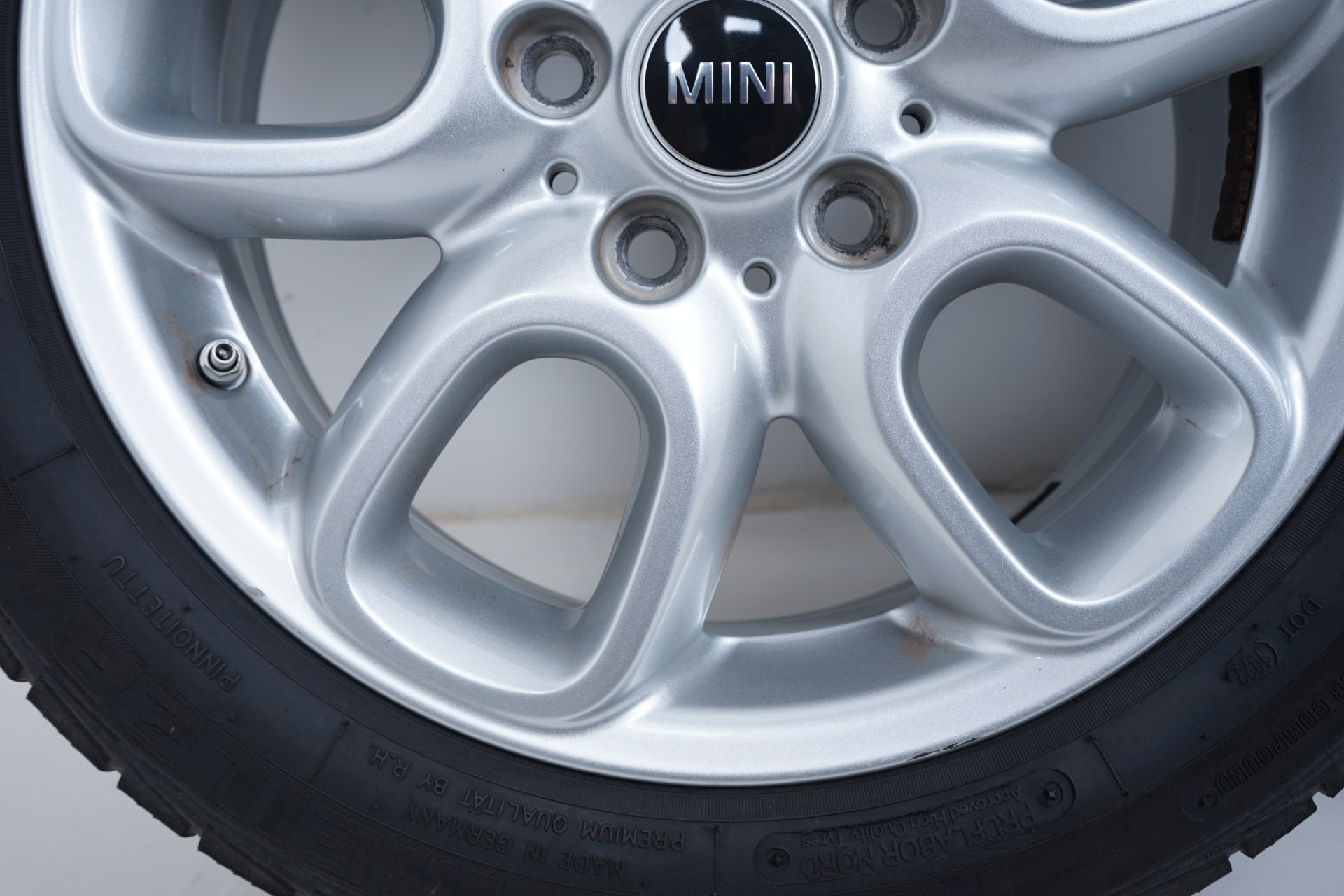 resized203.jpg