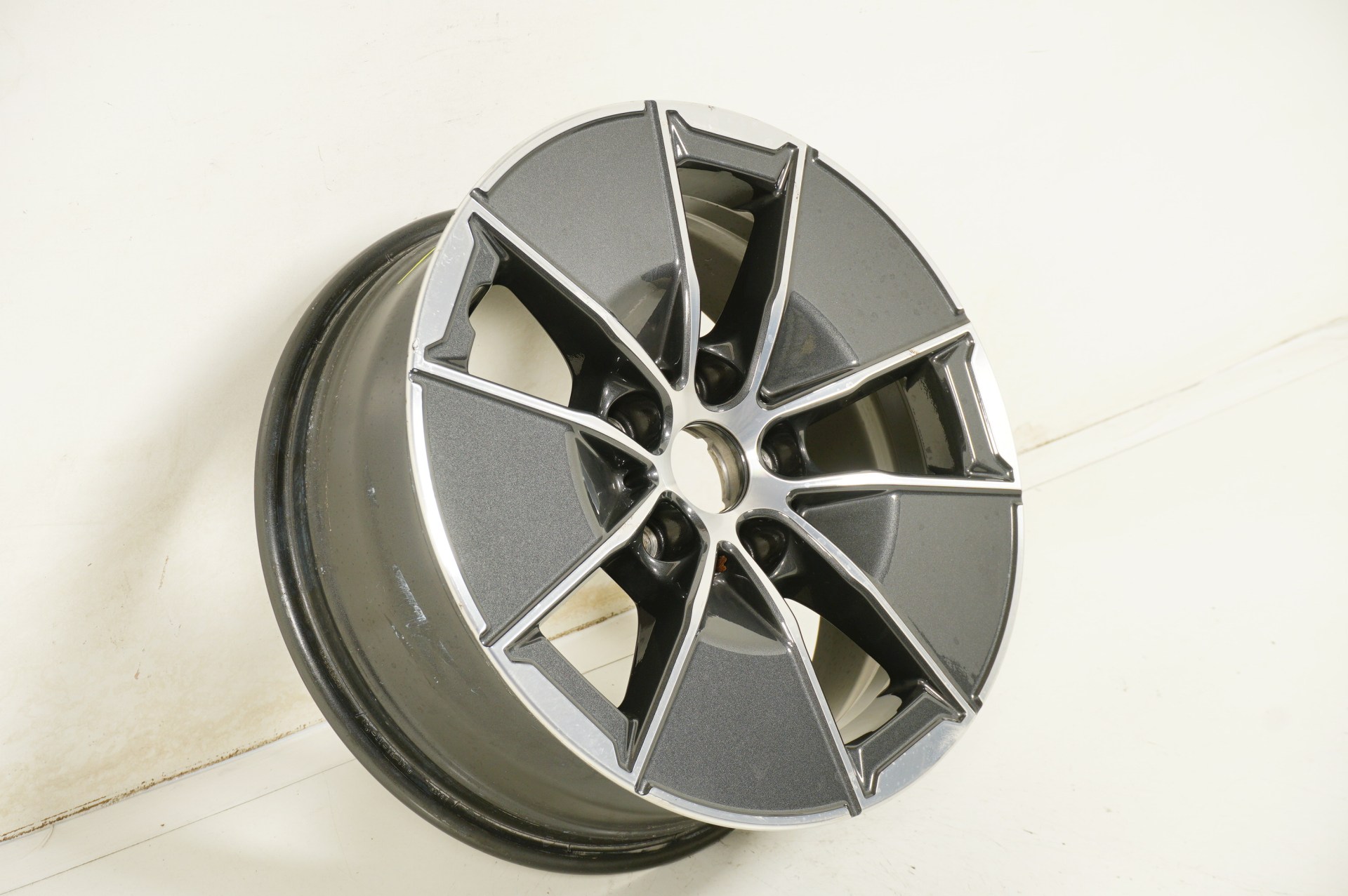 resize_375.jpg