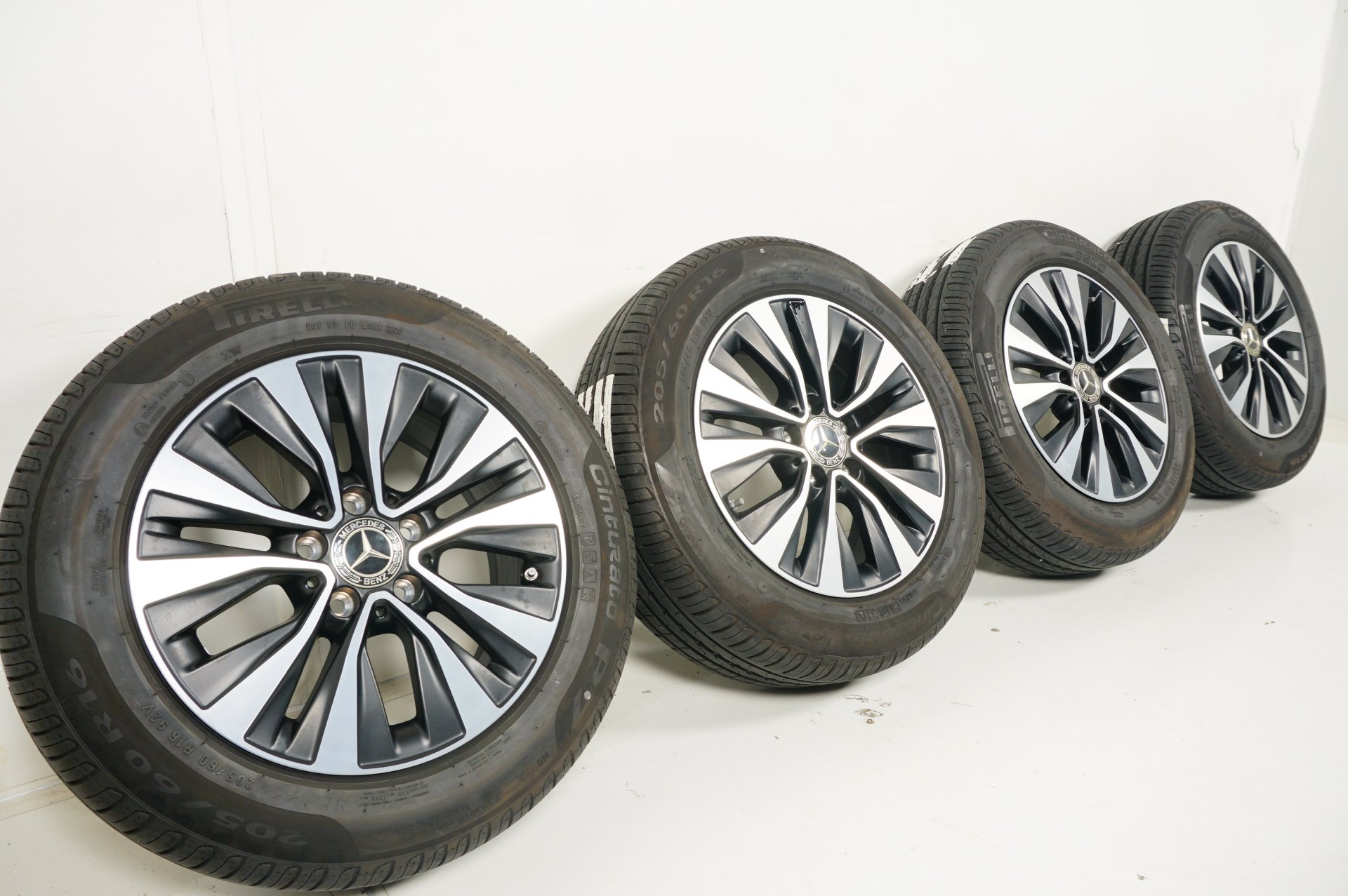 4x Sommer-Komplettrad 16 Zoll | Mercedes A B Cla W177 W247 W118 |WieNeu 4x Sommer-Komplettrad 16 Zoll | Mercedes A B Cla W177 W247 W118 |WieNeu
