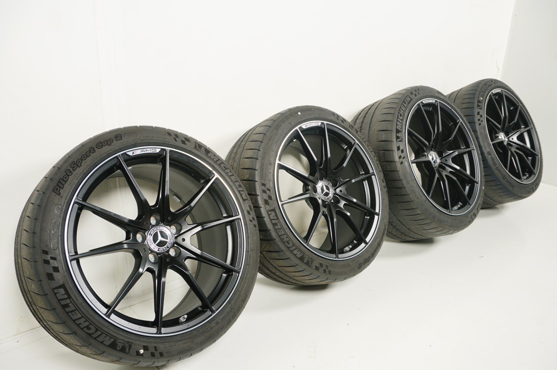 resized235.jpg