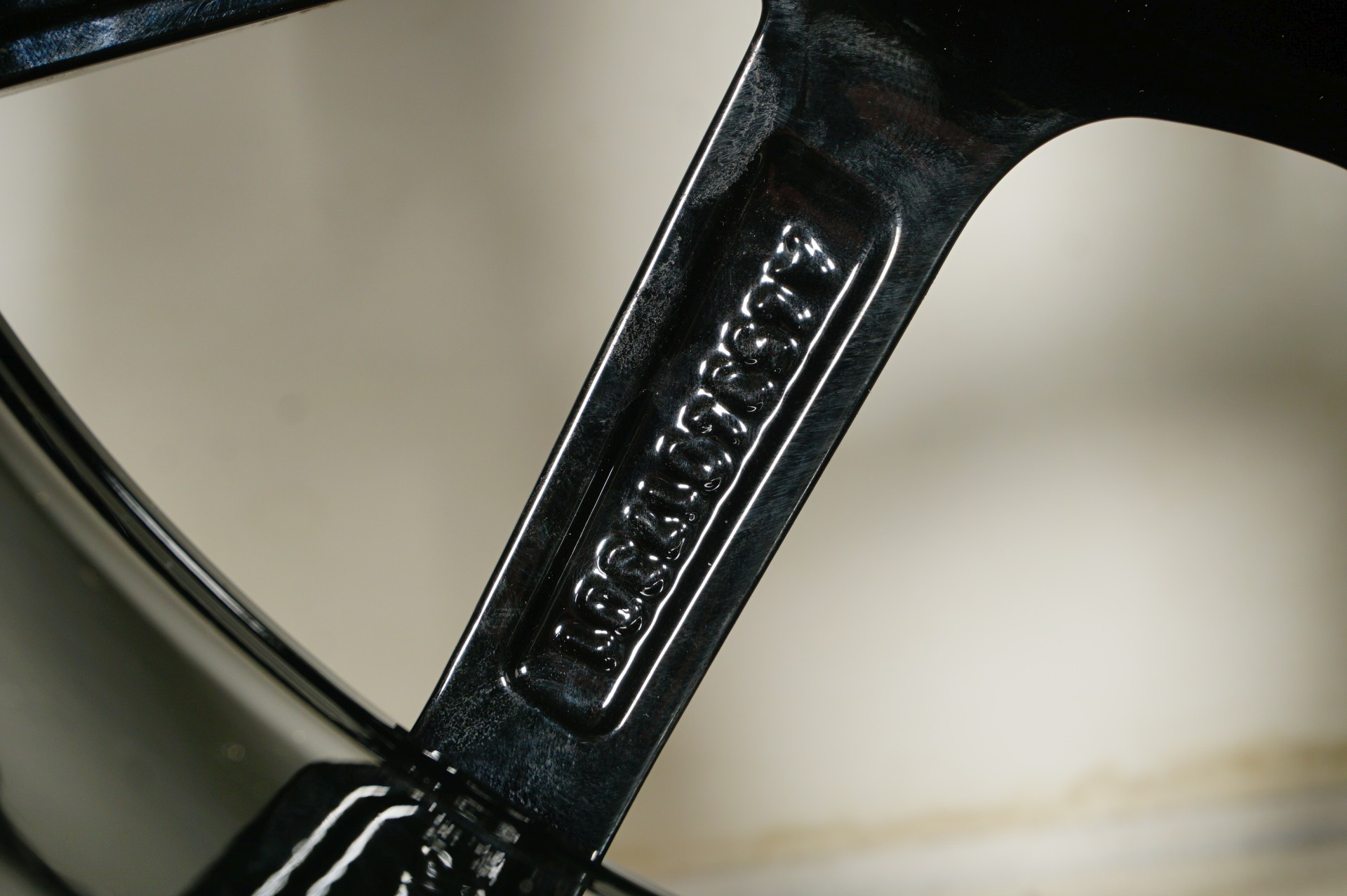 resized749.jpg