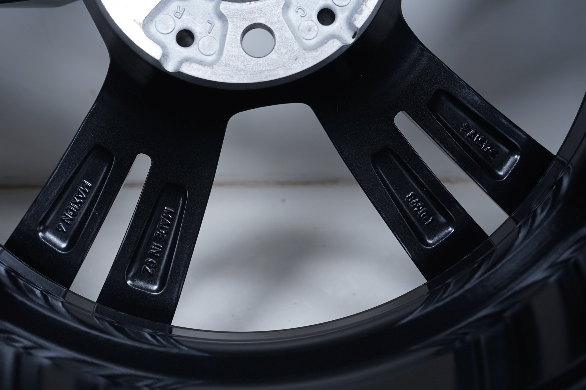 resized303.jpg