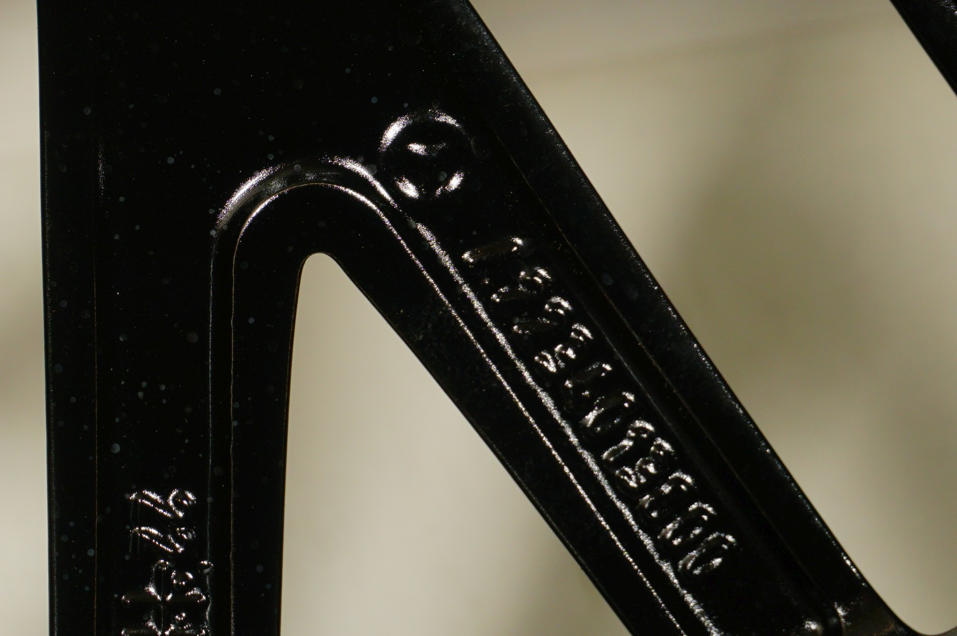 resize_097.jpg