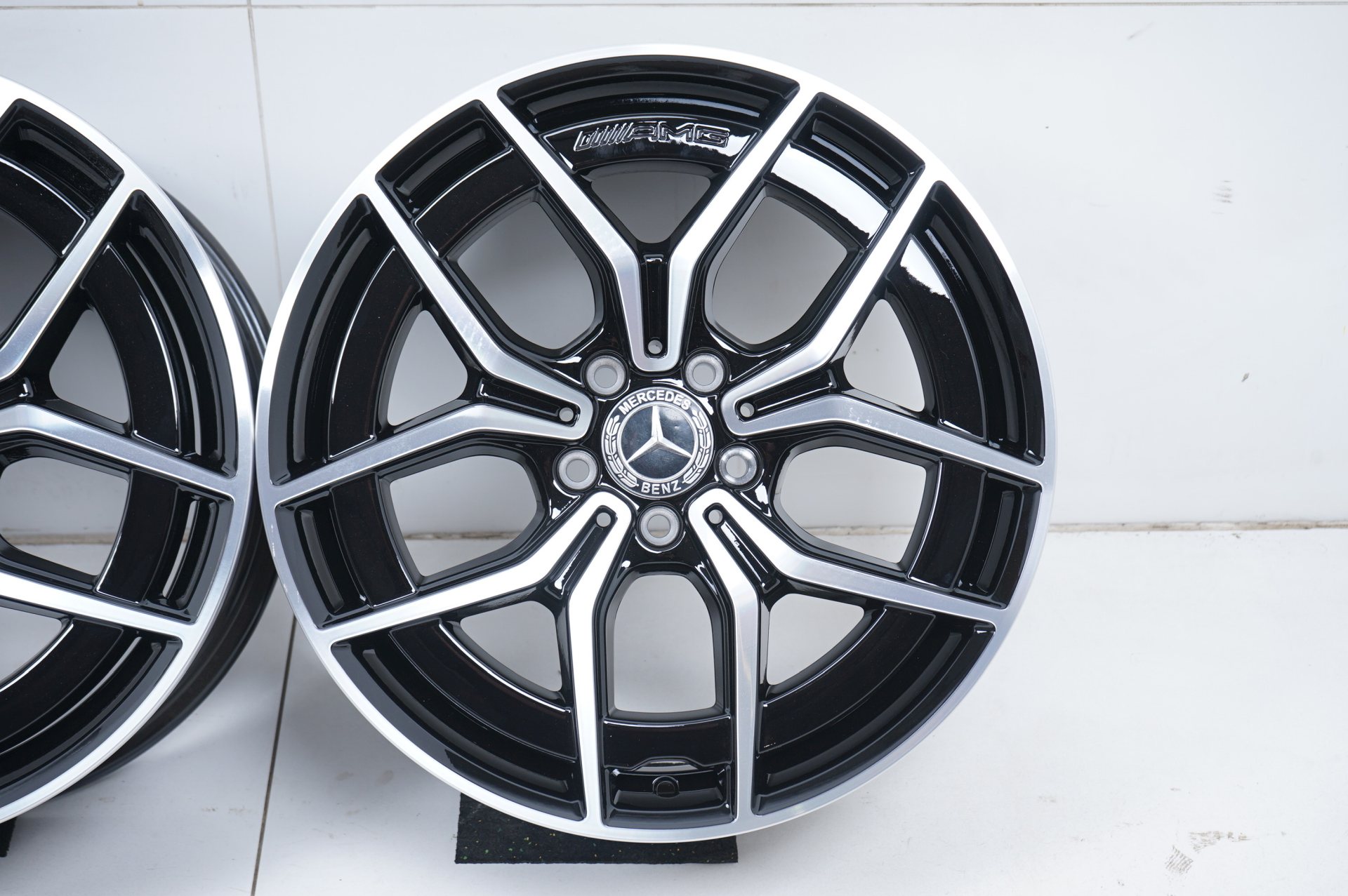 resized007.jpg