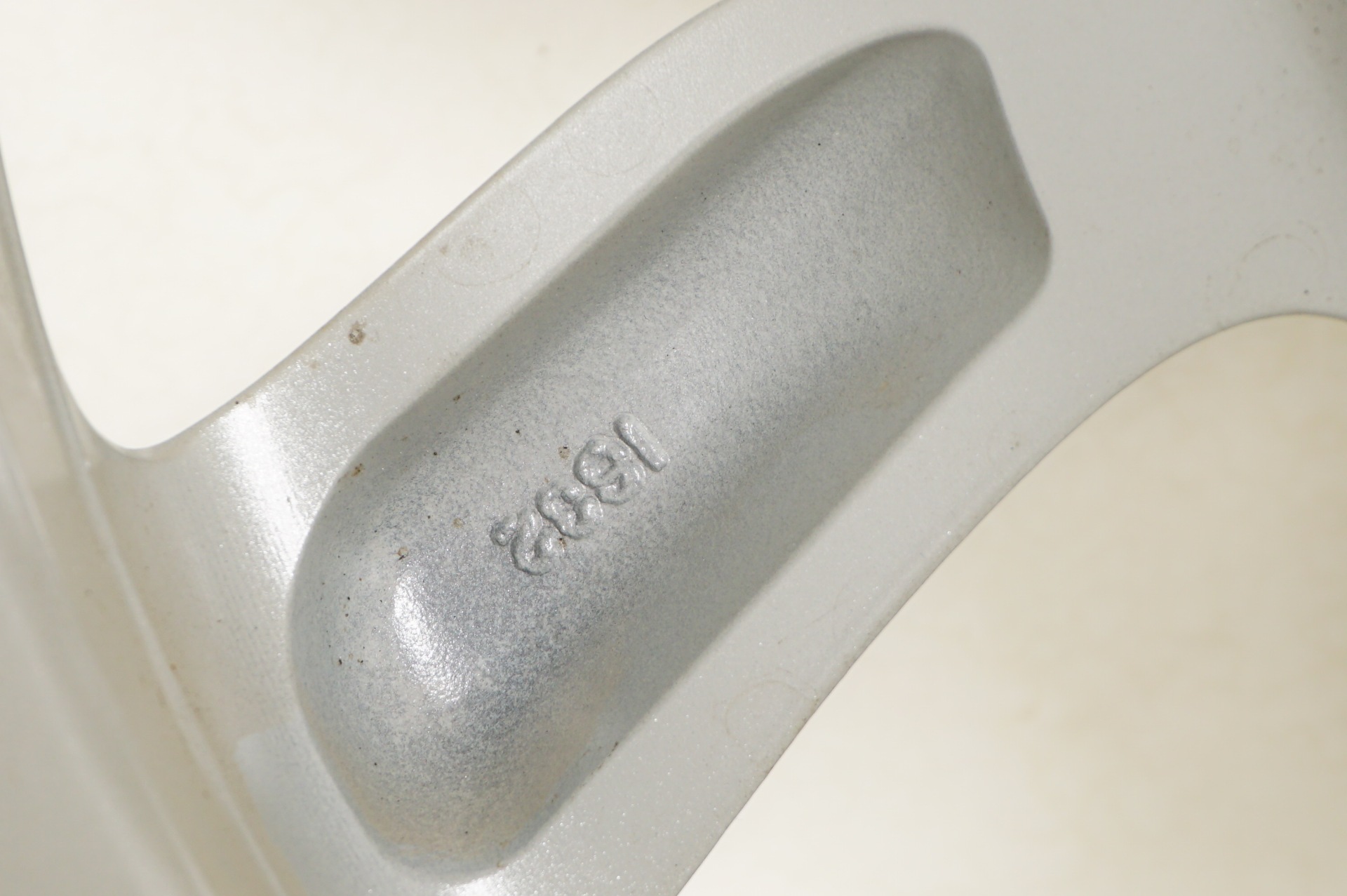 resized007.jpg