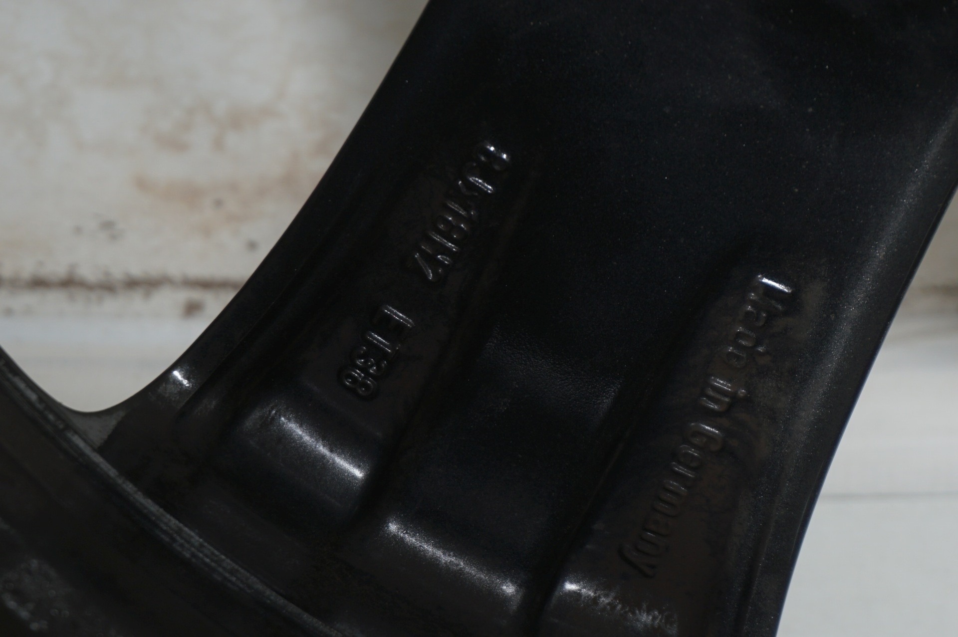 resized297.jpg