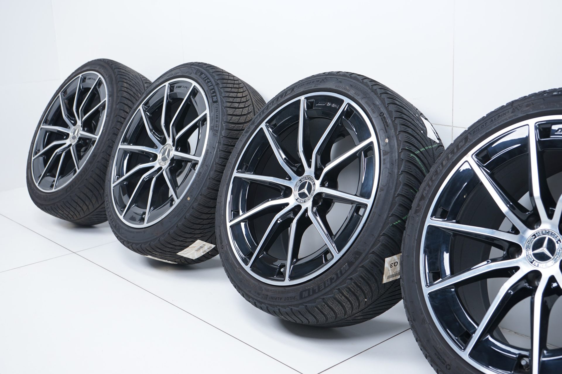 resized051.jpg