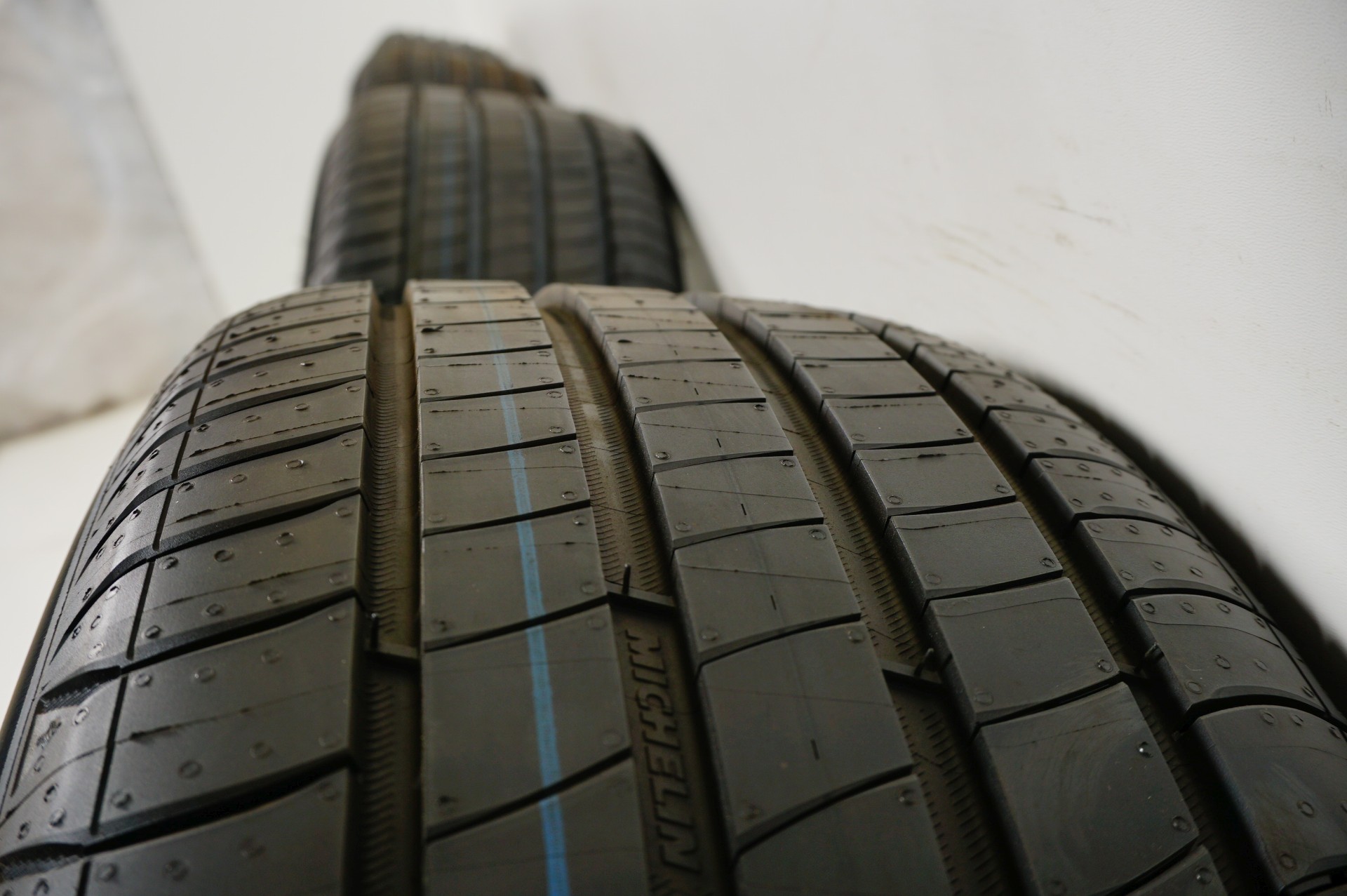 resize_093.jpg