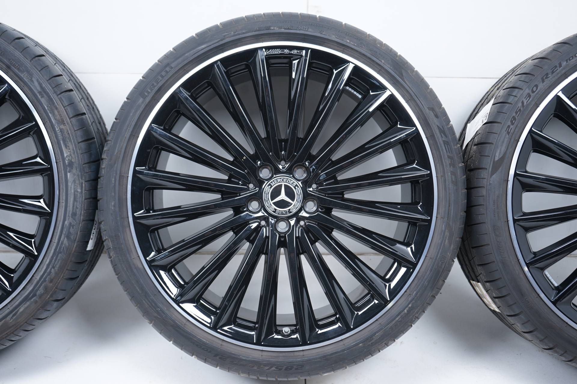 resized007.jpg