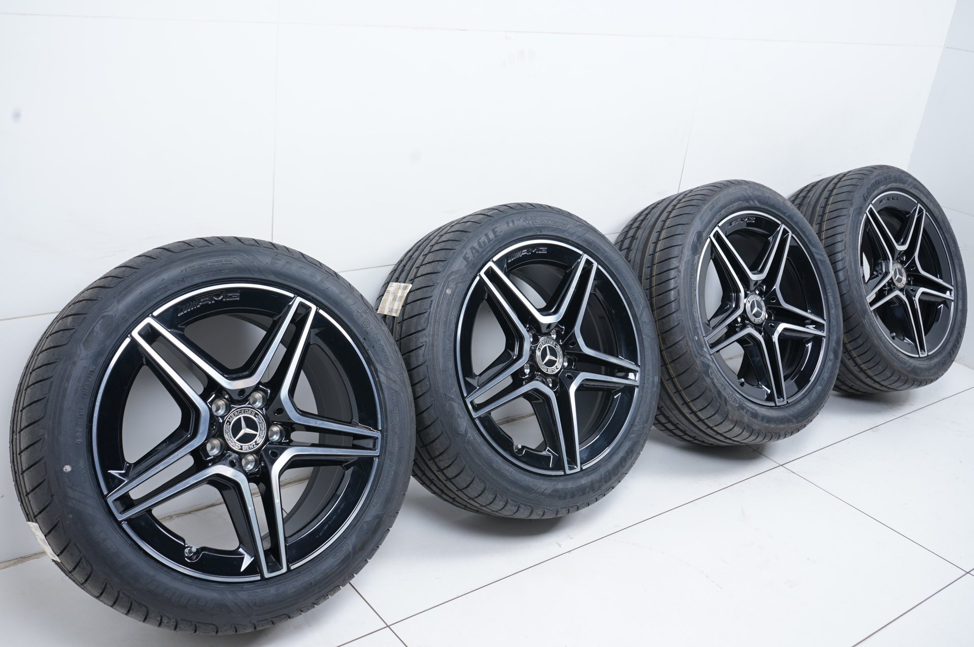 resized279.jpg
