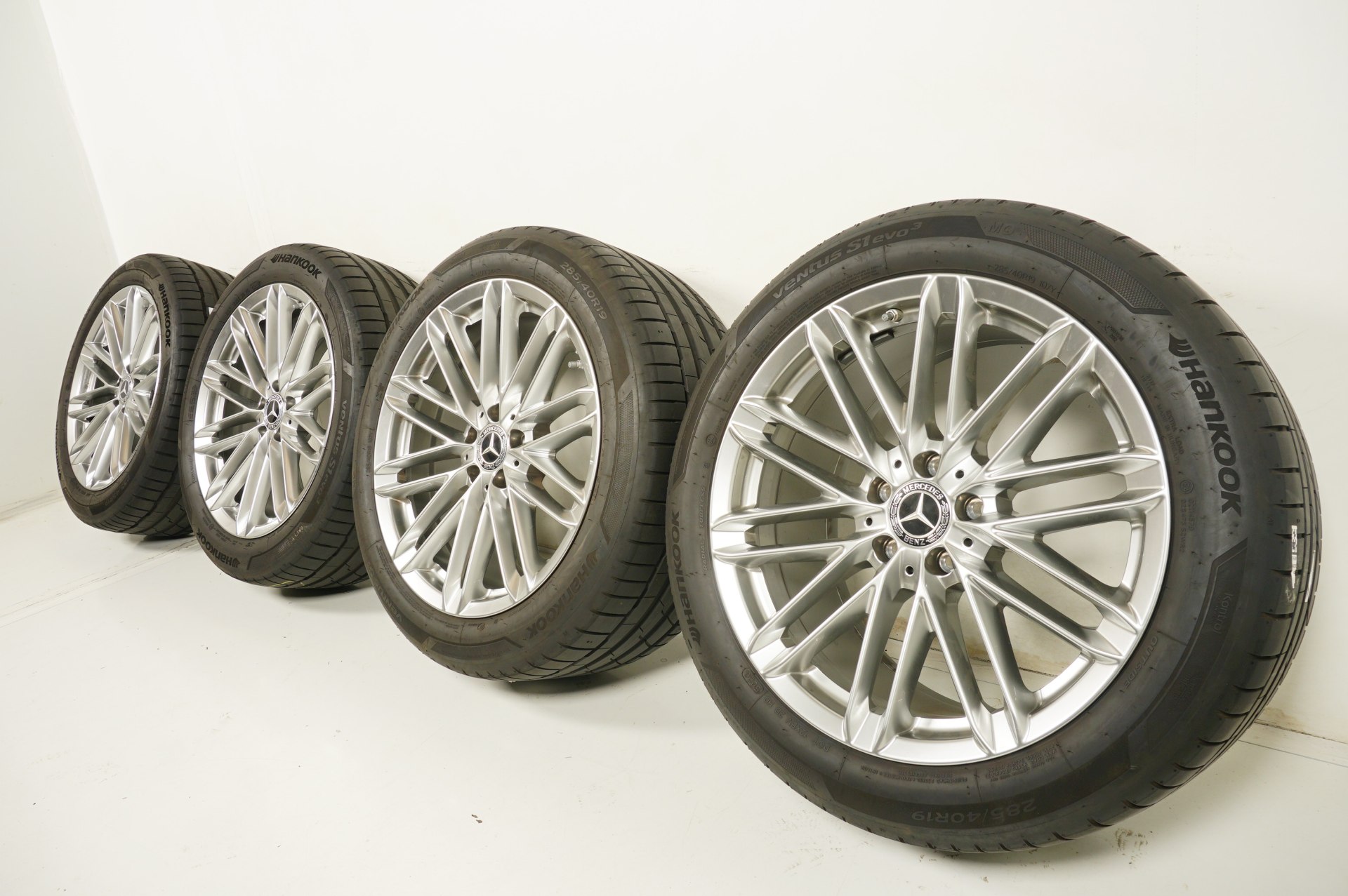 resized007.jpg