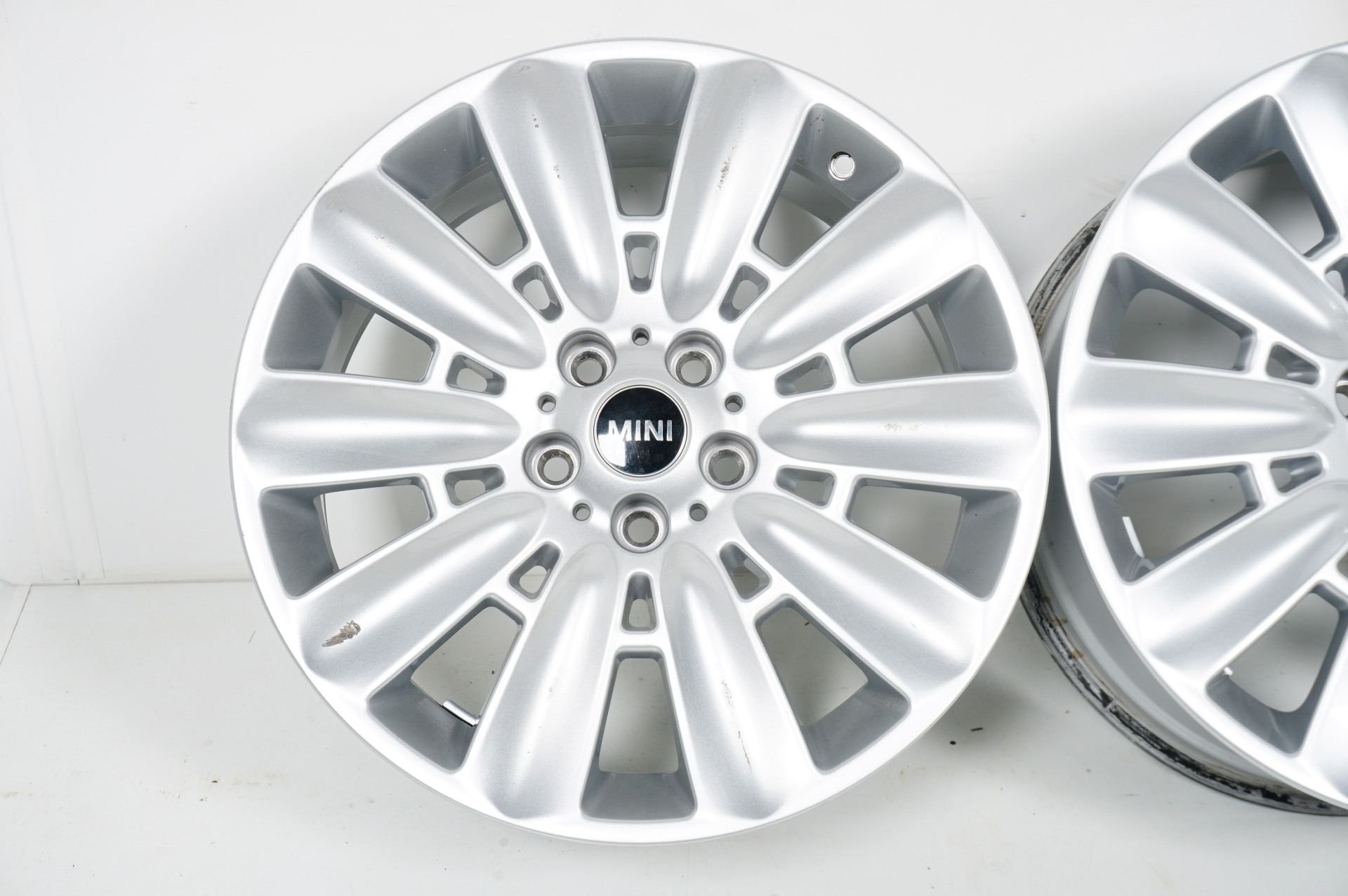resized003.jpg