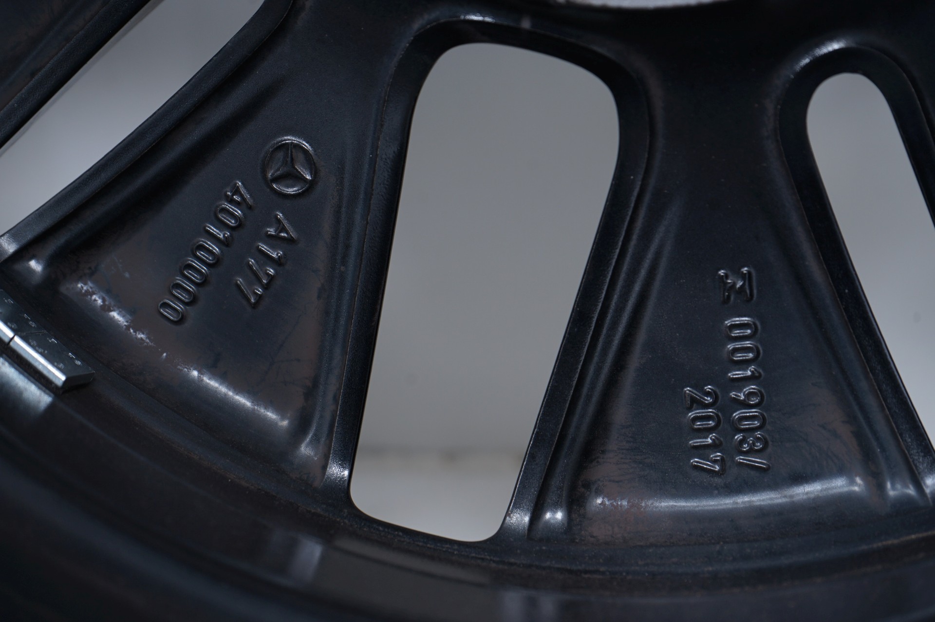 resized381.jpg