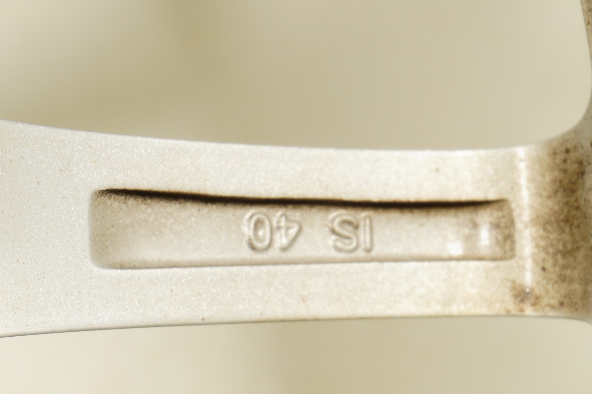 resize_143.jpg