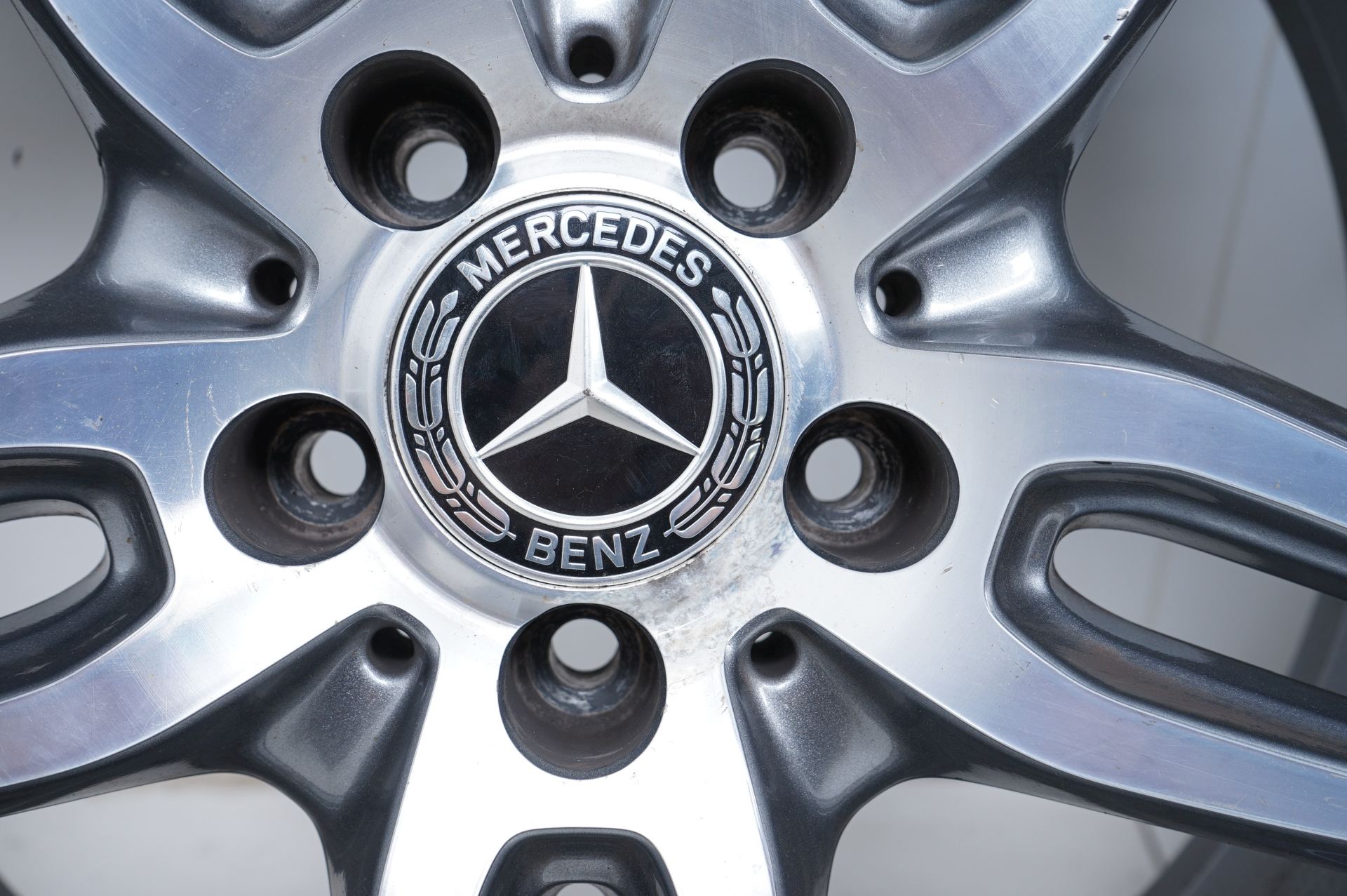 resized305.jpg