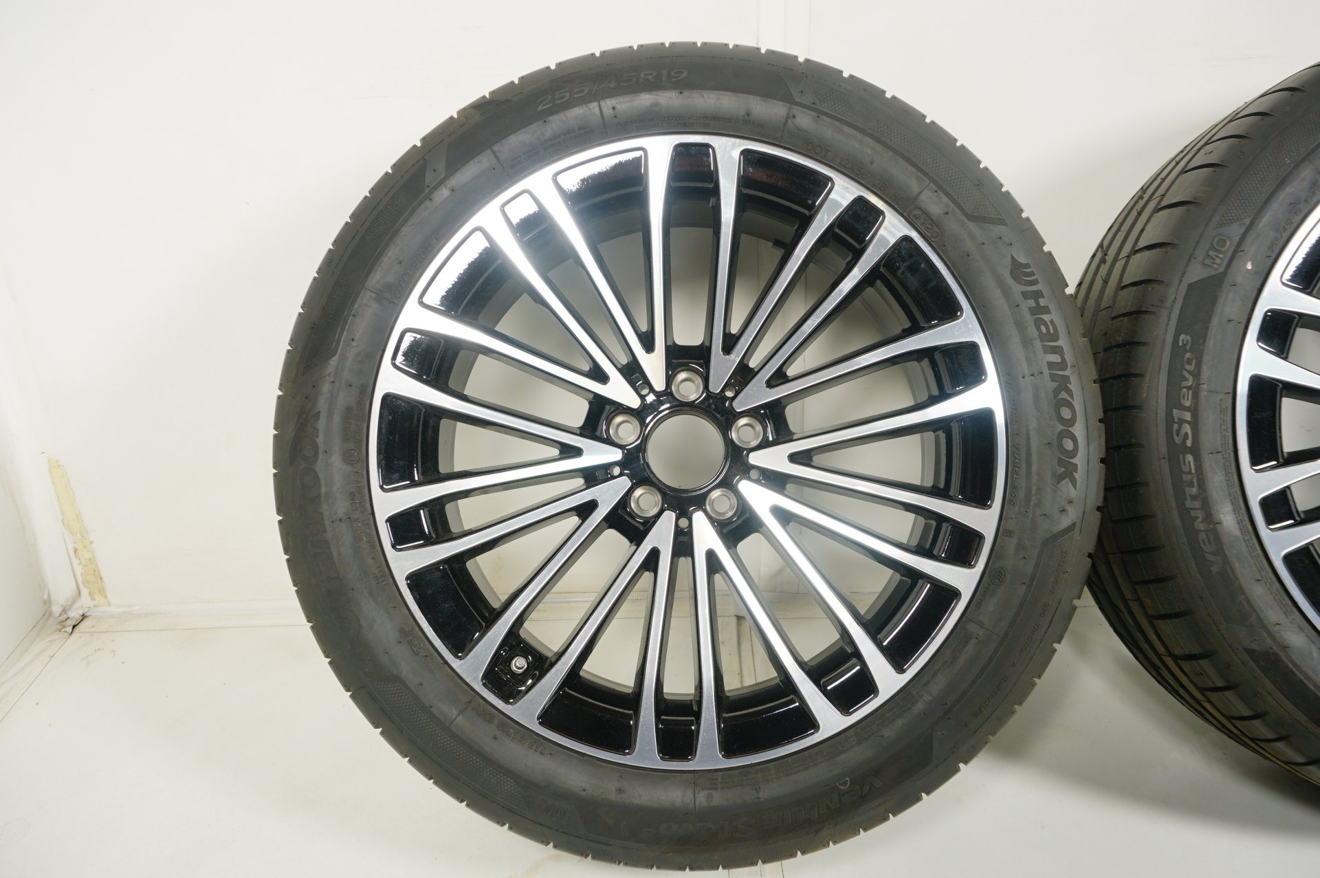 resized052.jpg