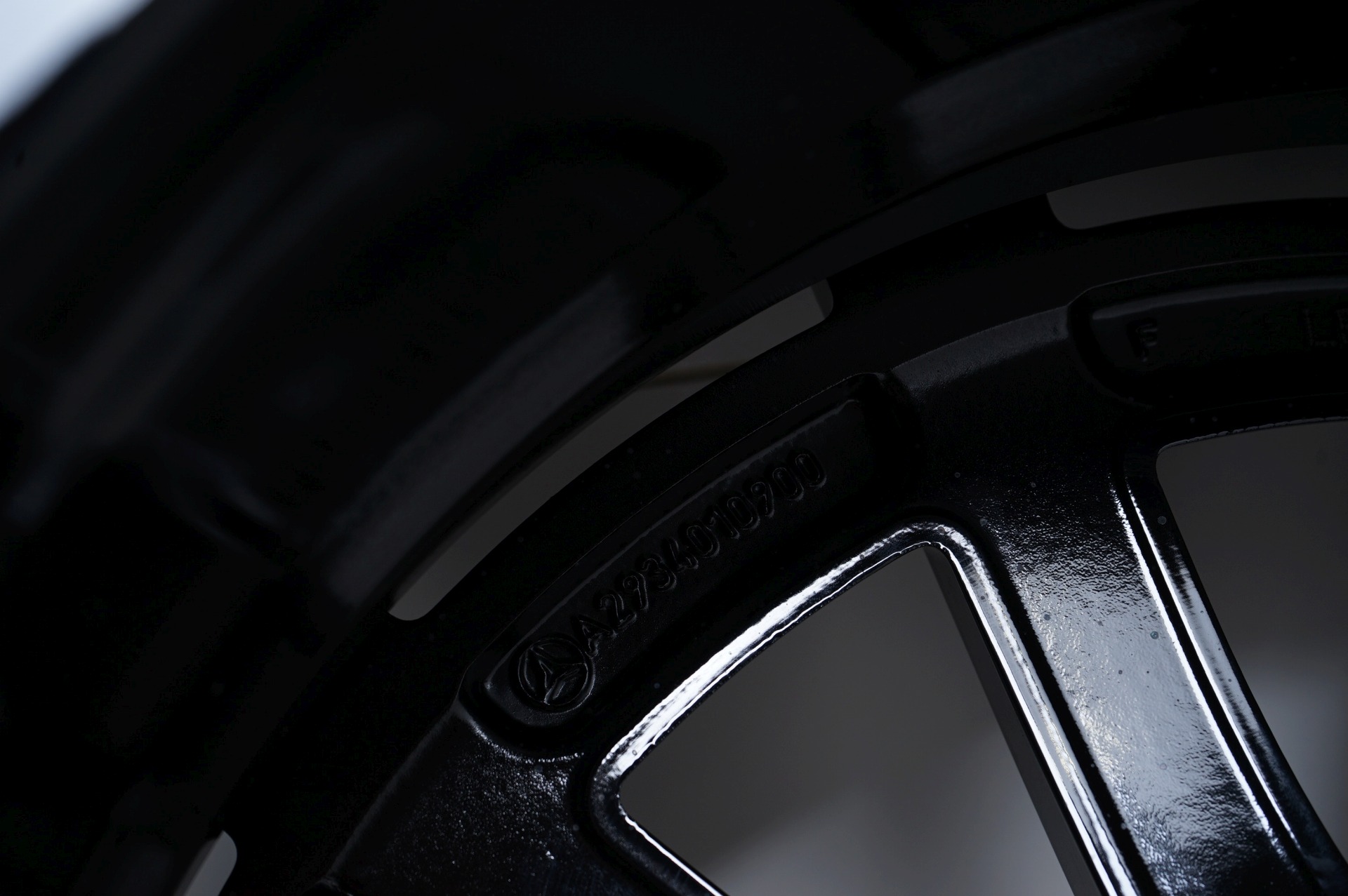 resized230.jpg