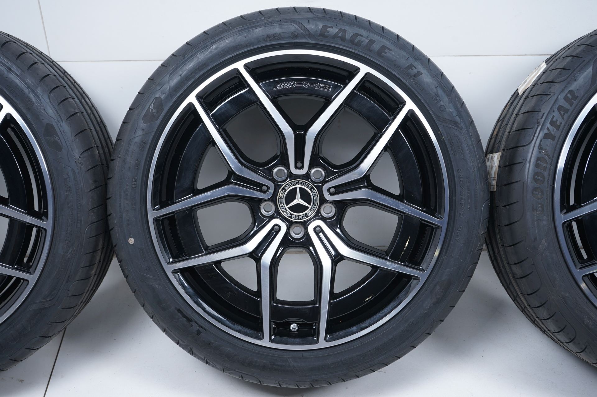 resized352.jpg