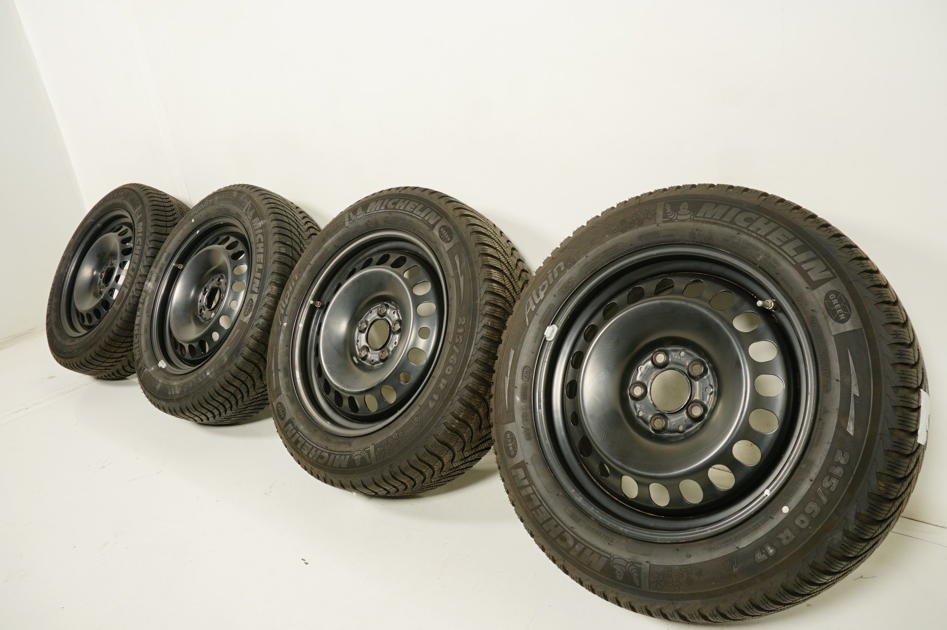 resized024.jpg