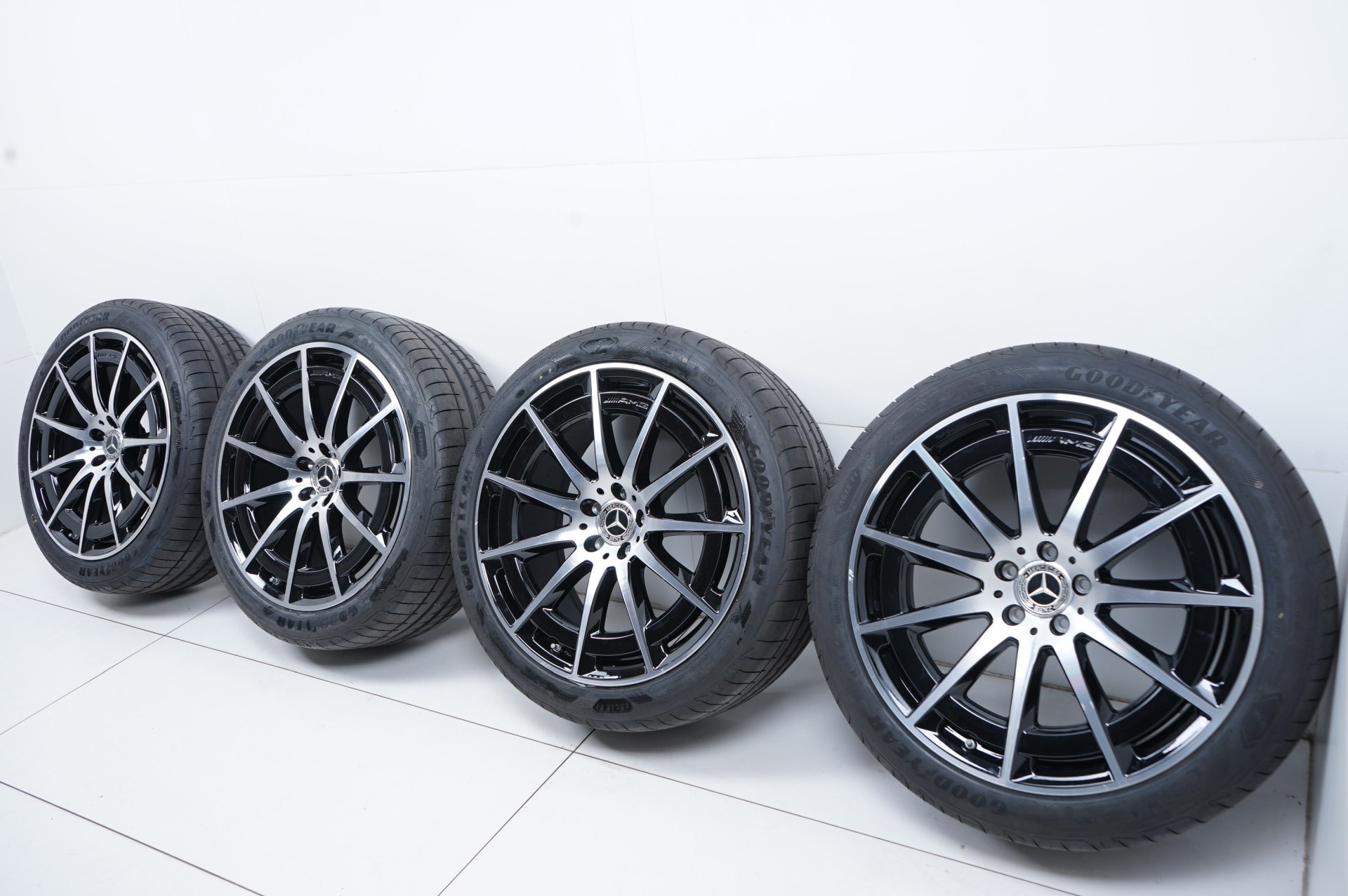 resized036.jpg