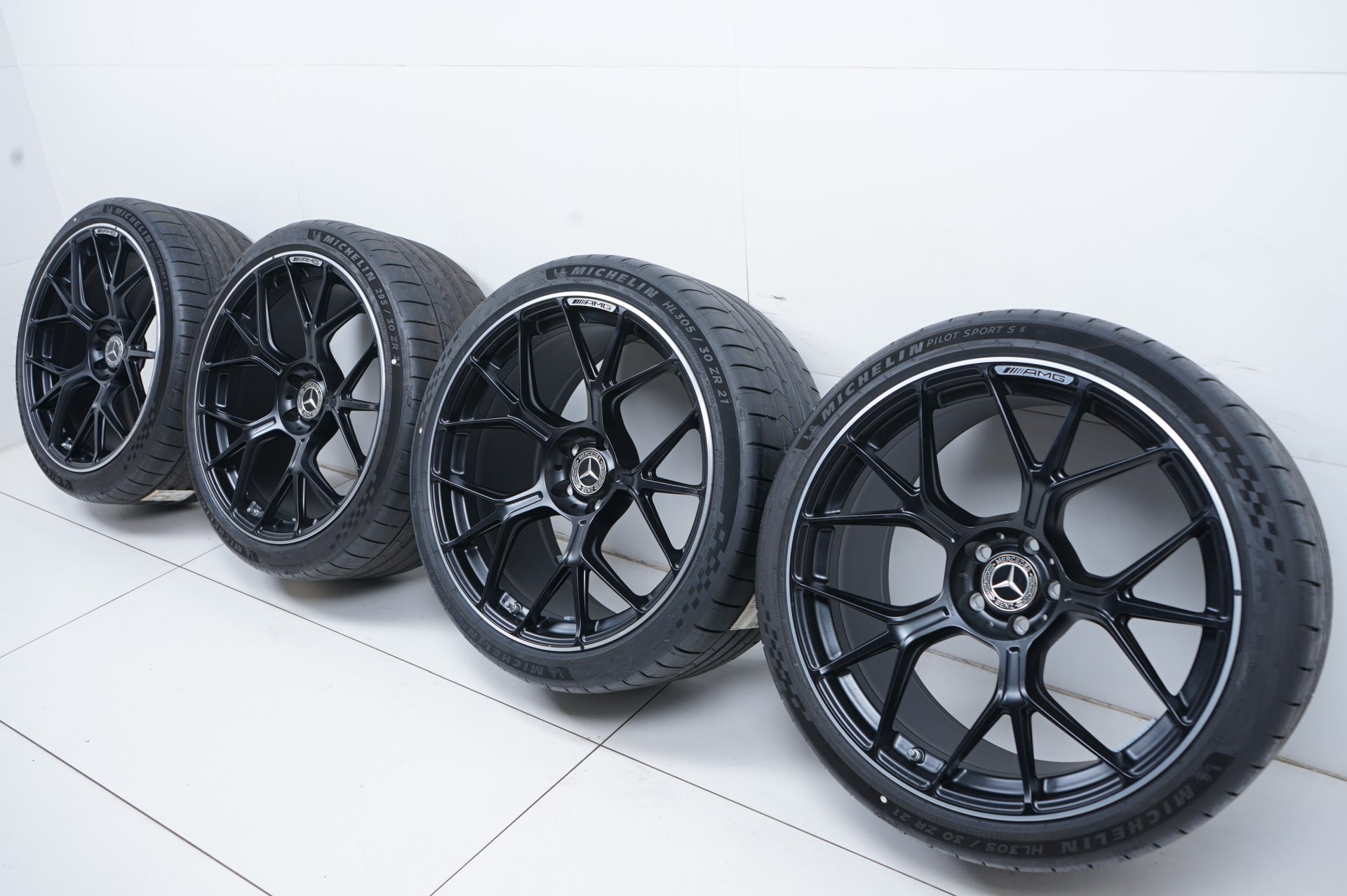 resized011.jpg