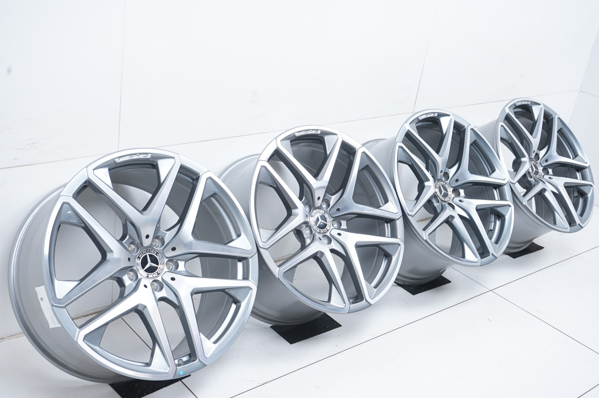 resized080.jpg