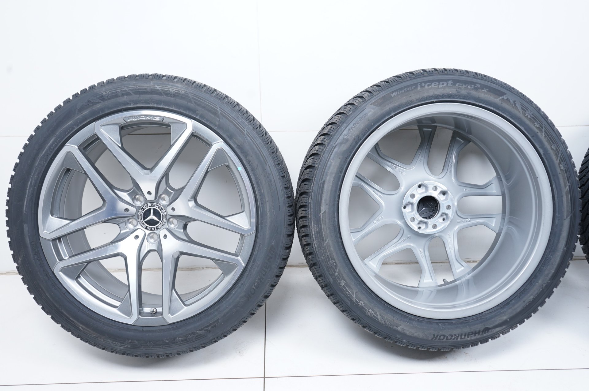 resized042.jpg