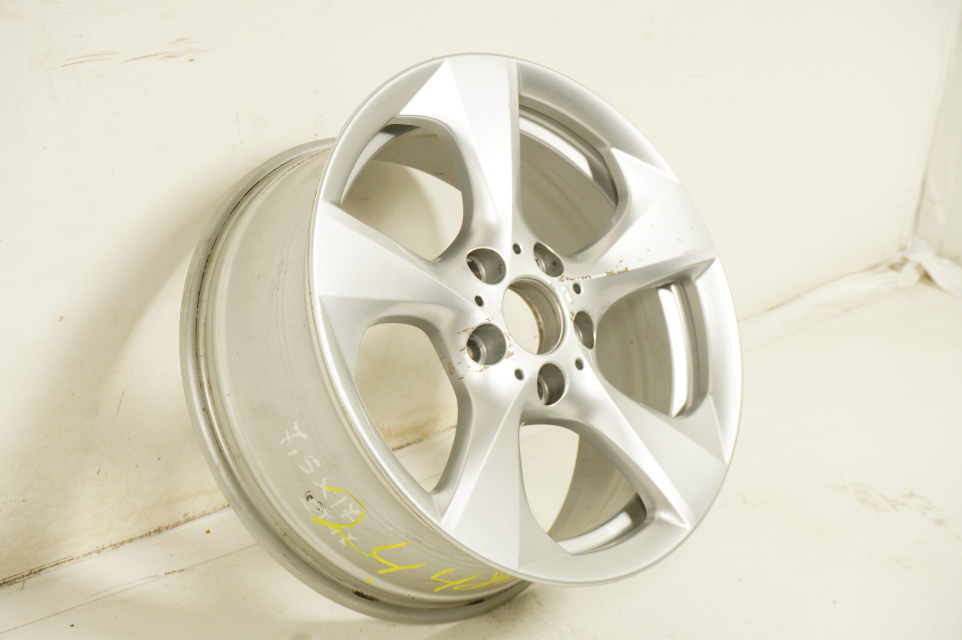 resize_173.jpg