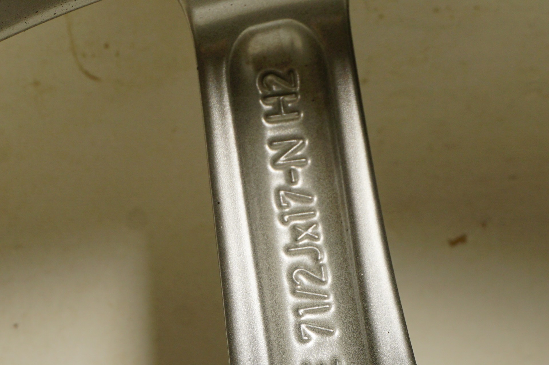 resize_437.jpg
