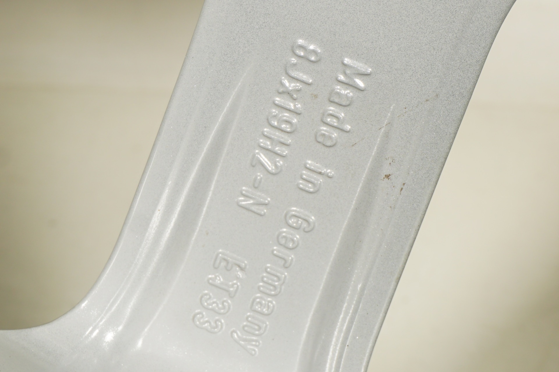resize_377.jpg