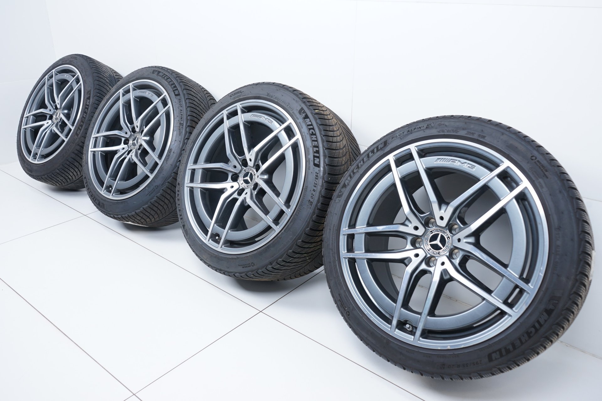 resized012.jpg