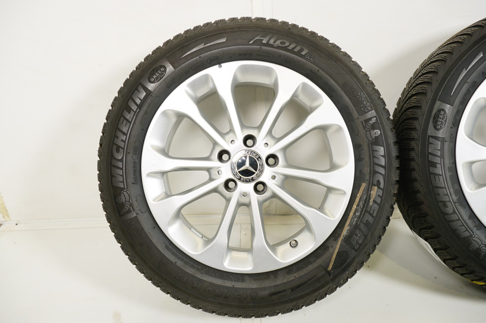 resize_557.jpg