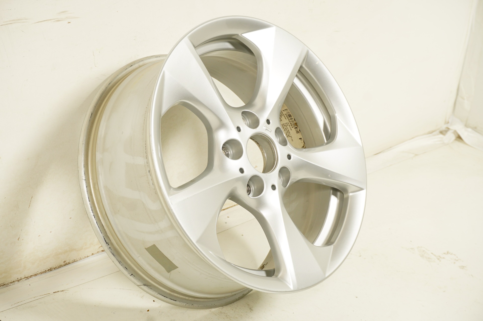 resize_725.jpg
