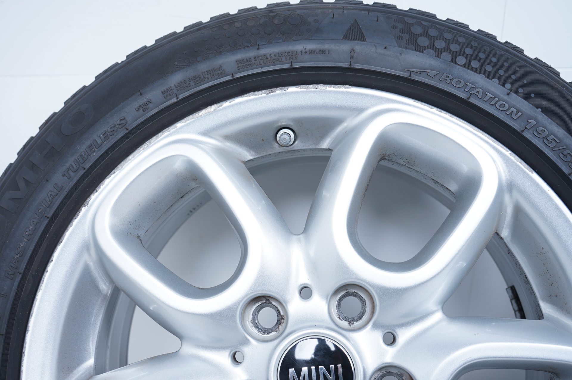 resized017.jpg