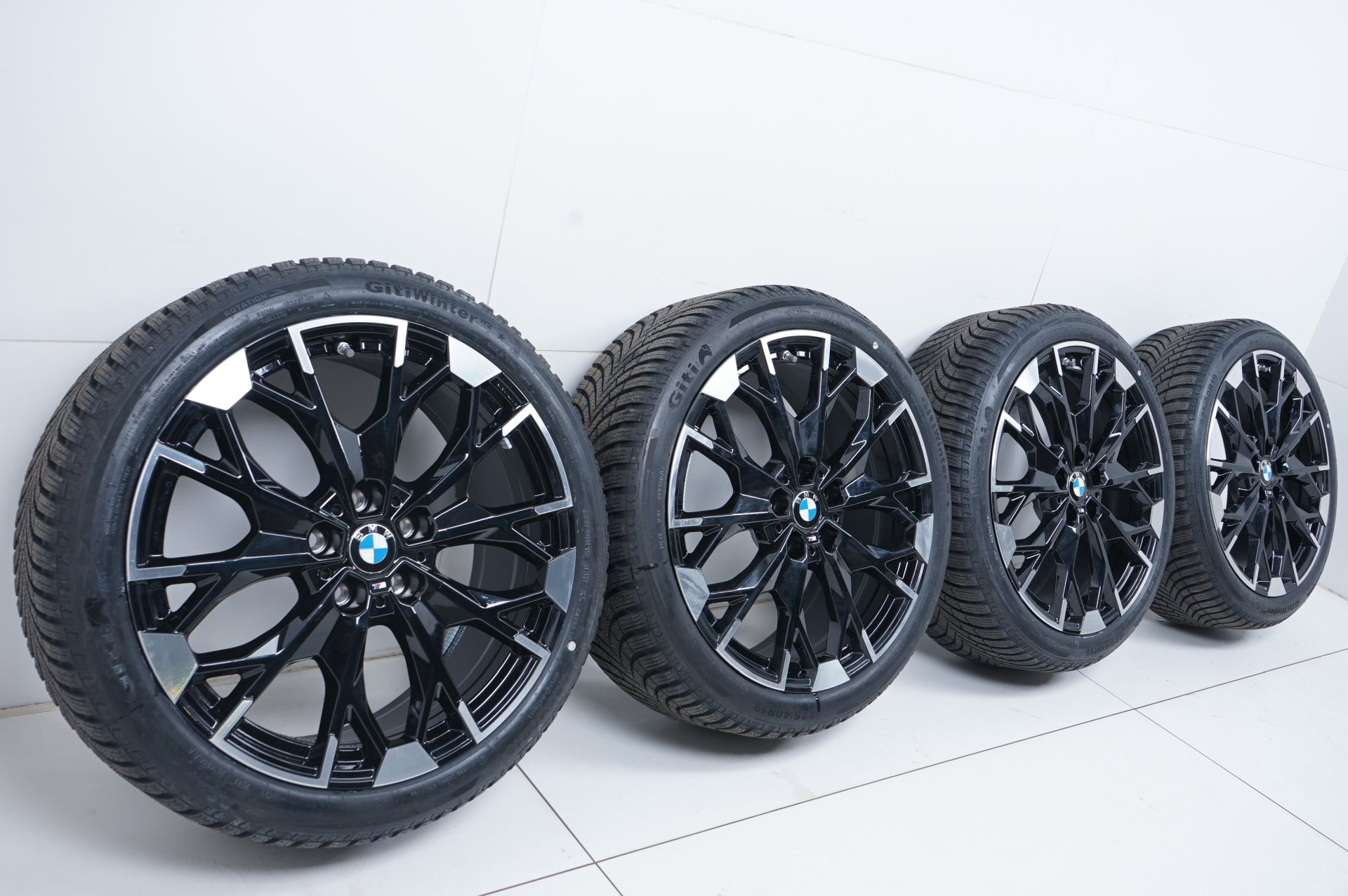 resized648.jpg