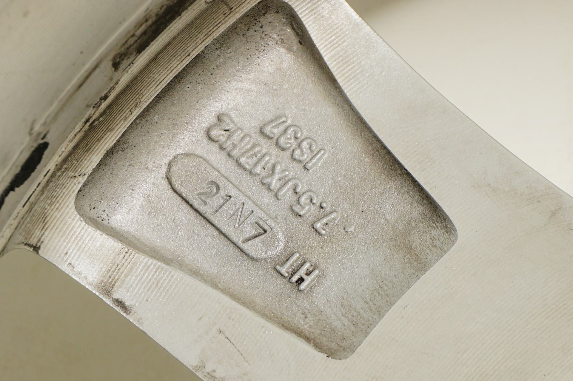 resize_587.jpg